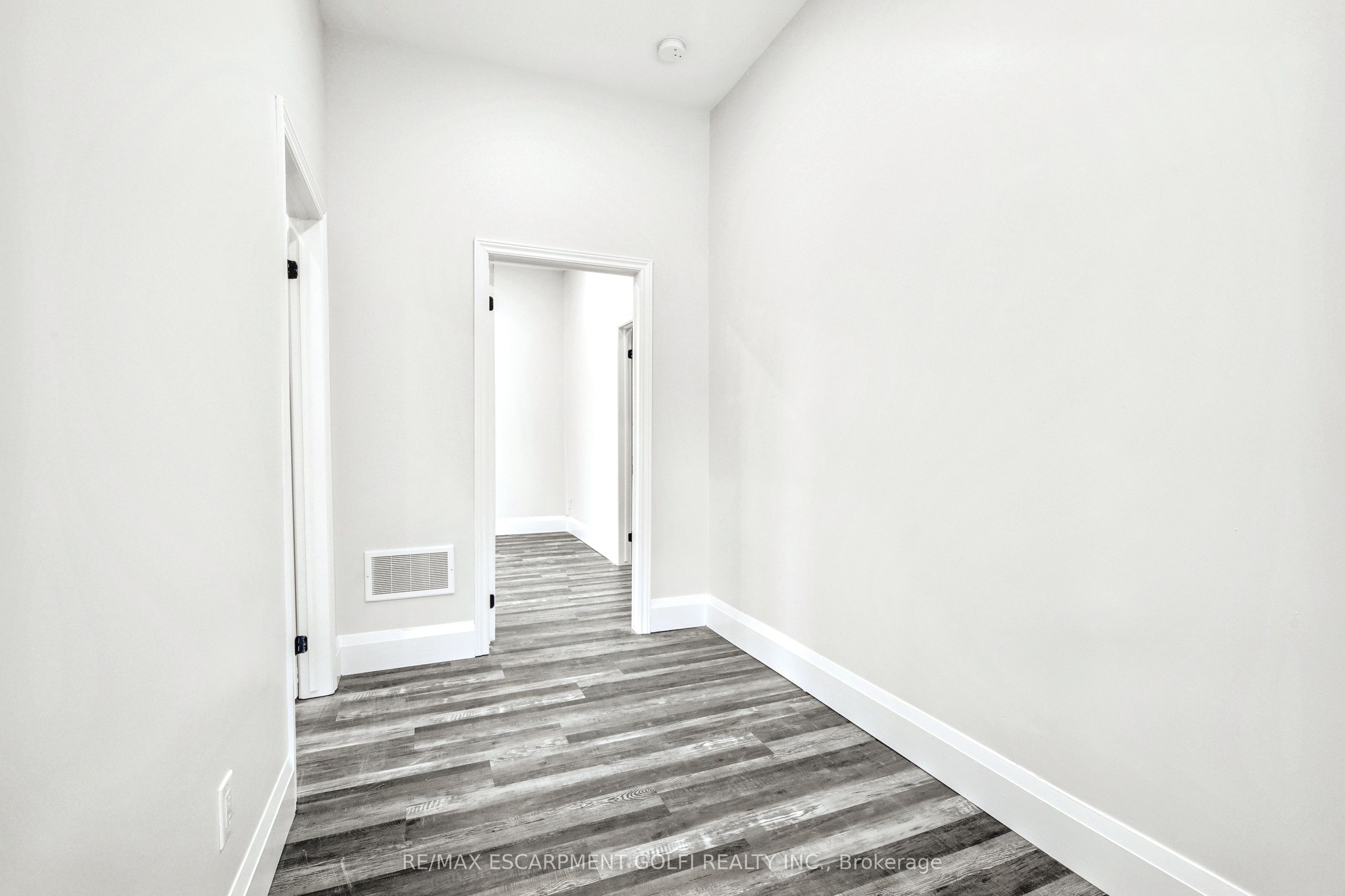 3 Wardrope Avenue Property Photo 21