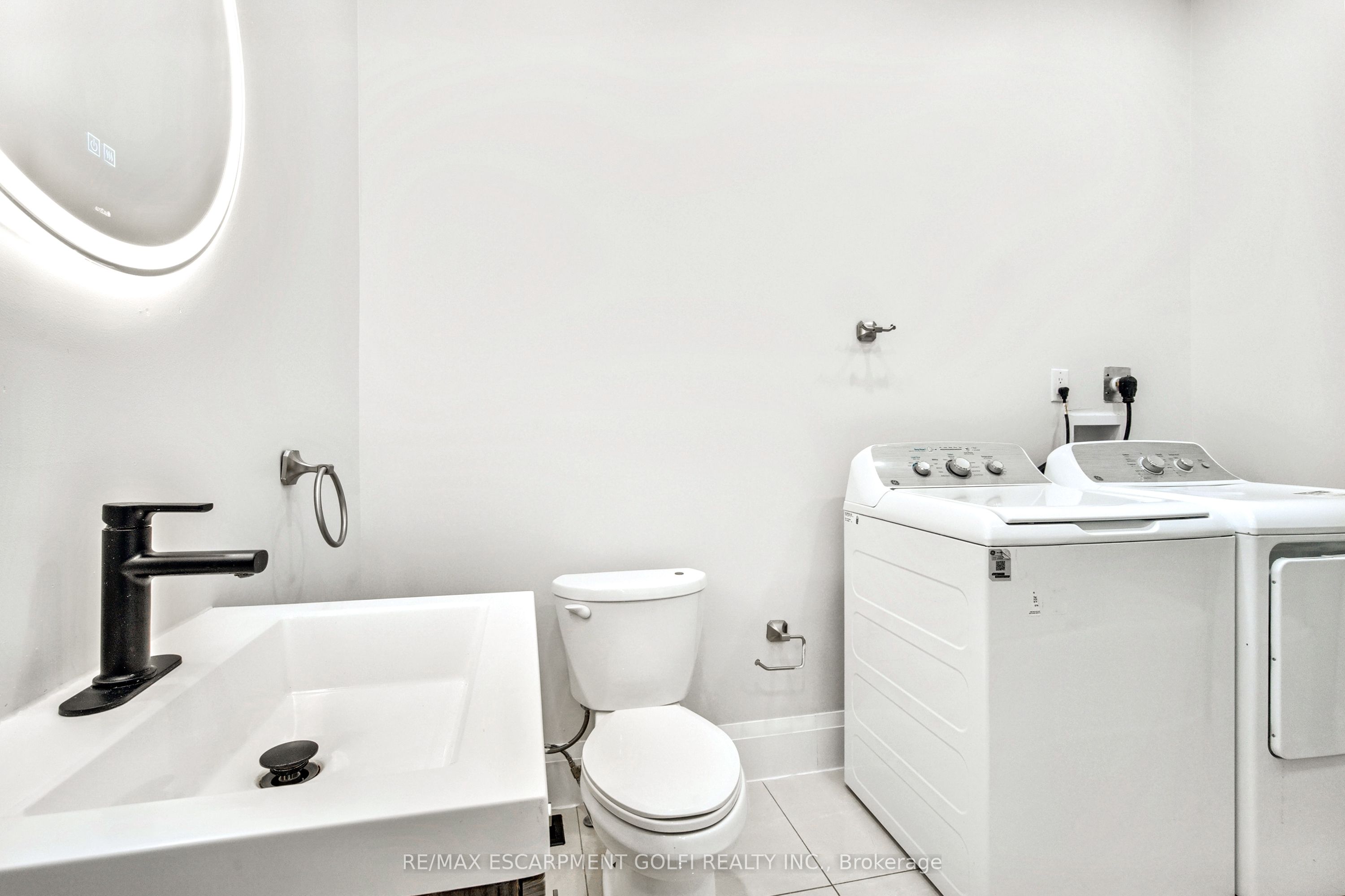 3 Wardrope Avenue Property Photo 22