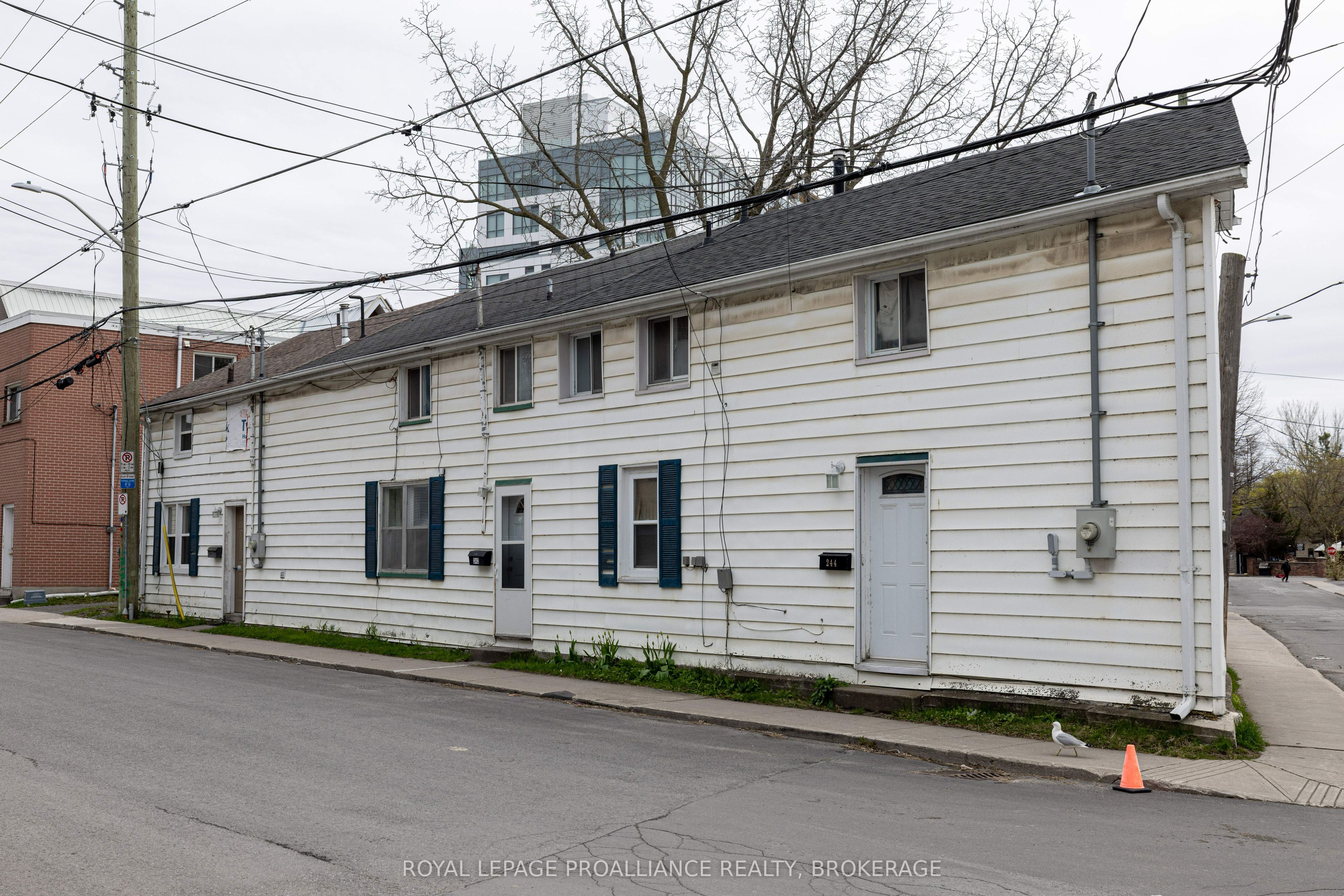 Frontenac County Real Estate Listings Main Image