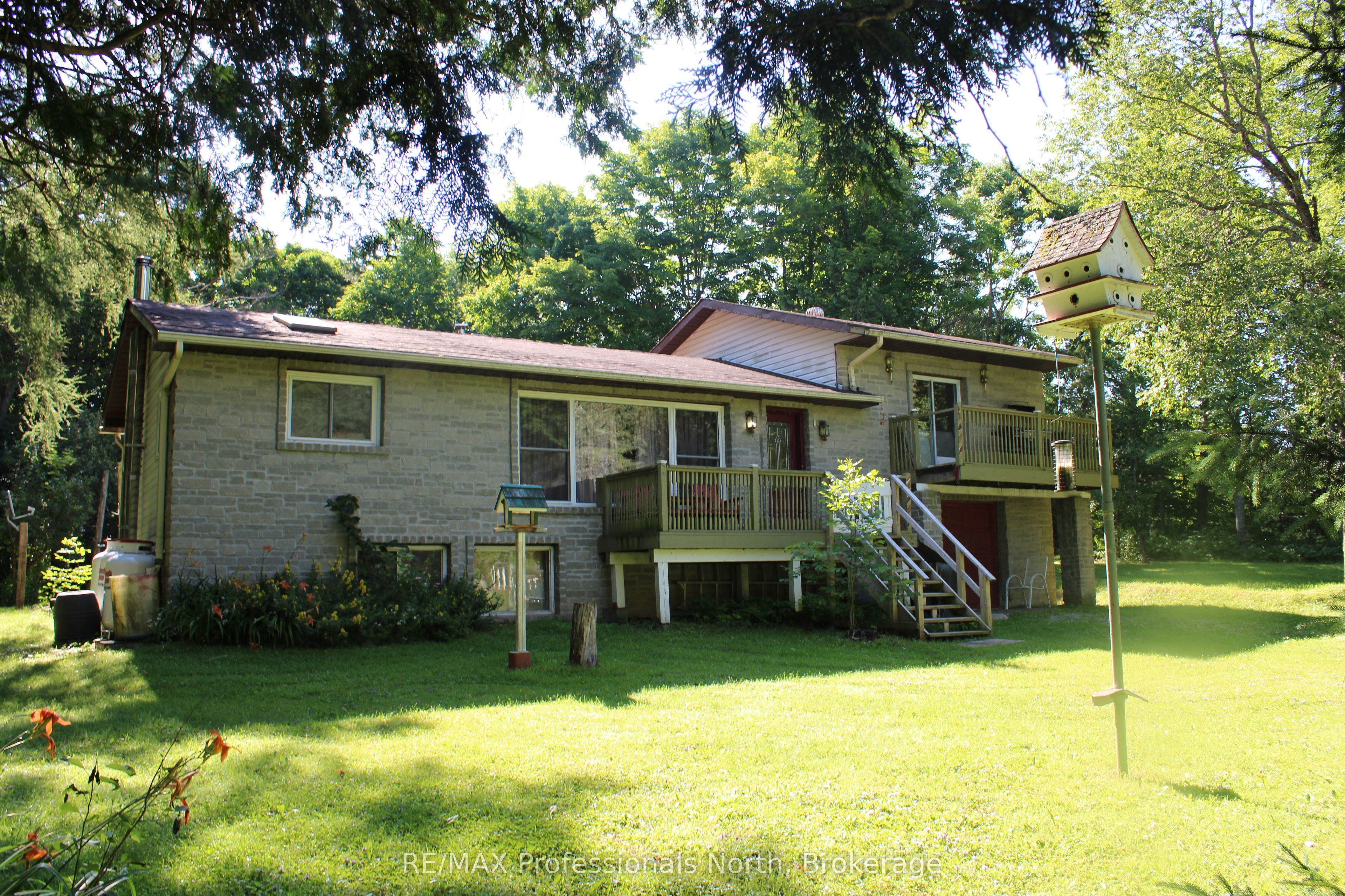 1200 Glamor Lake Rd Property Photo