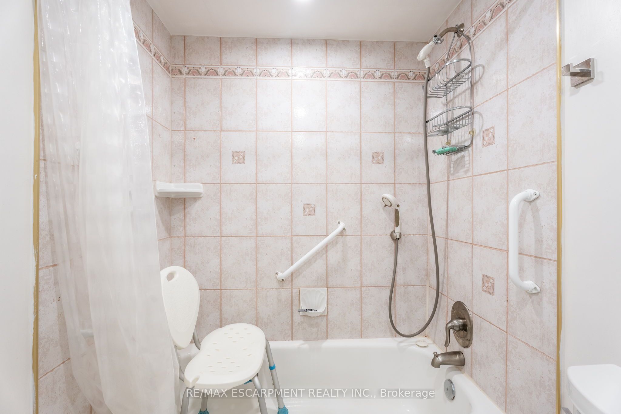 #1206 - 500 Green Road Property Photo 24