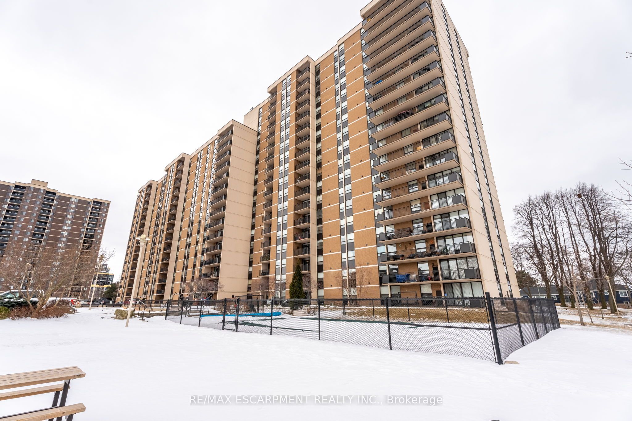 #1206 - 500 Green Road Property Photo 40