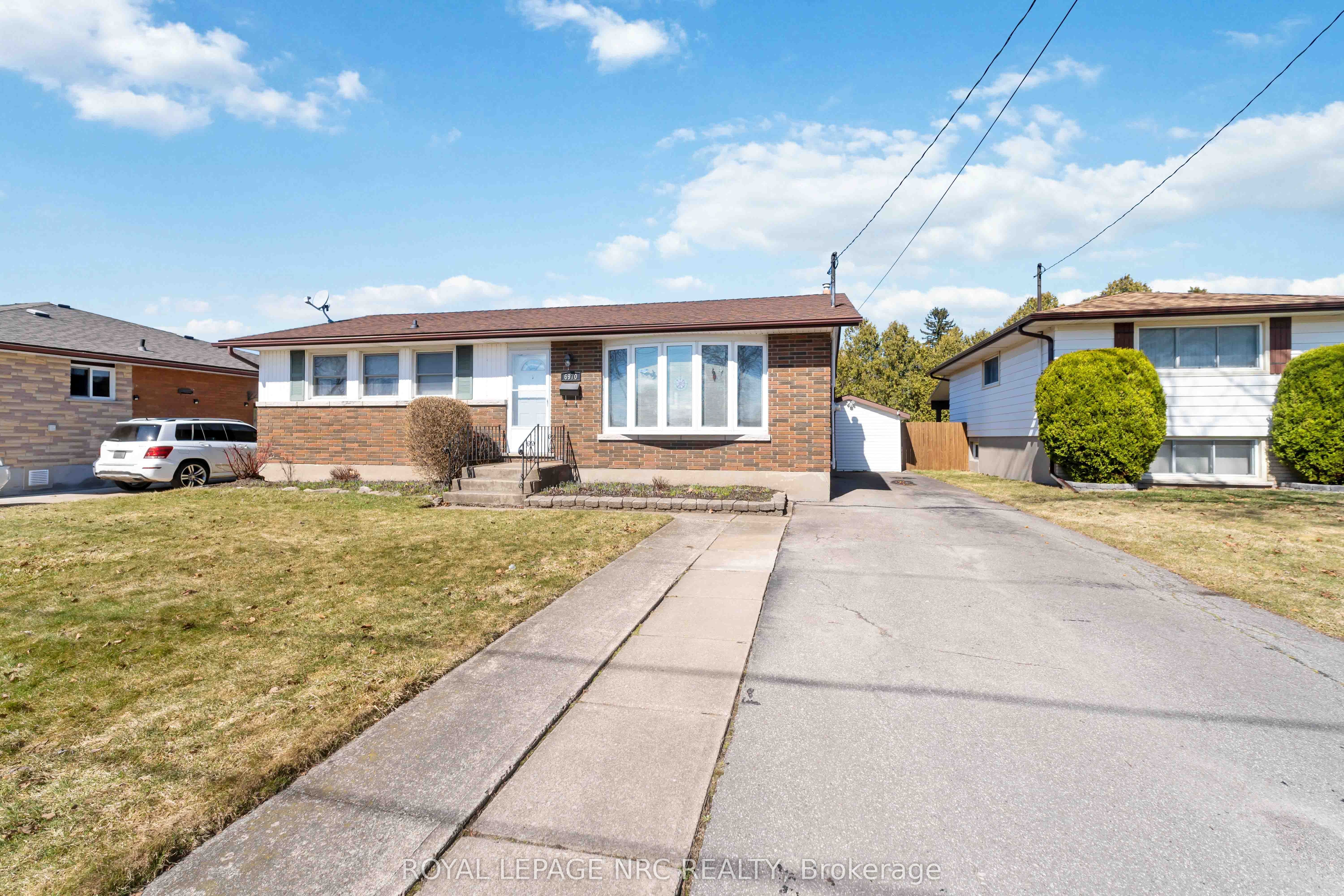 6970 Whitman Avenue Property Photo