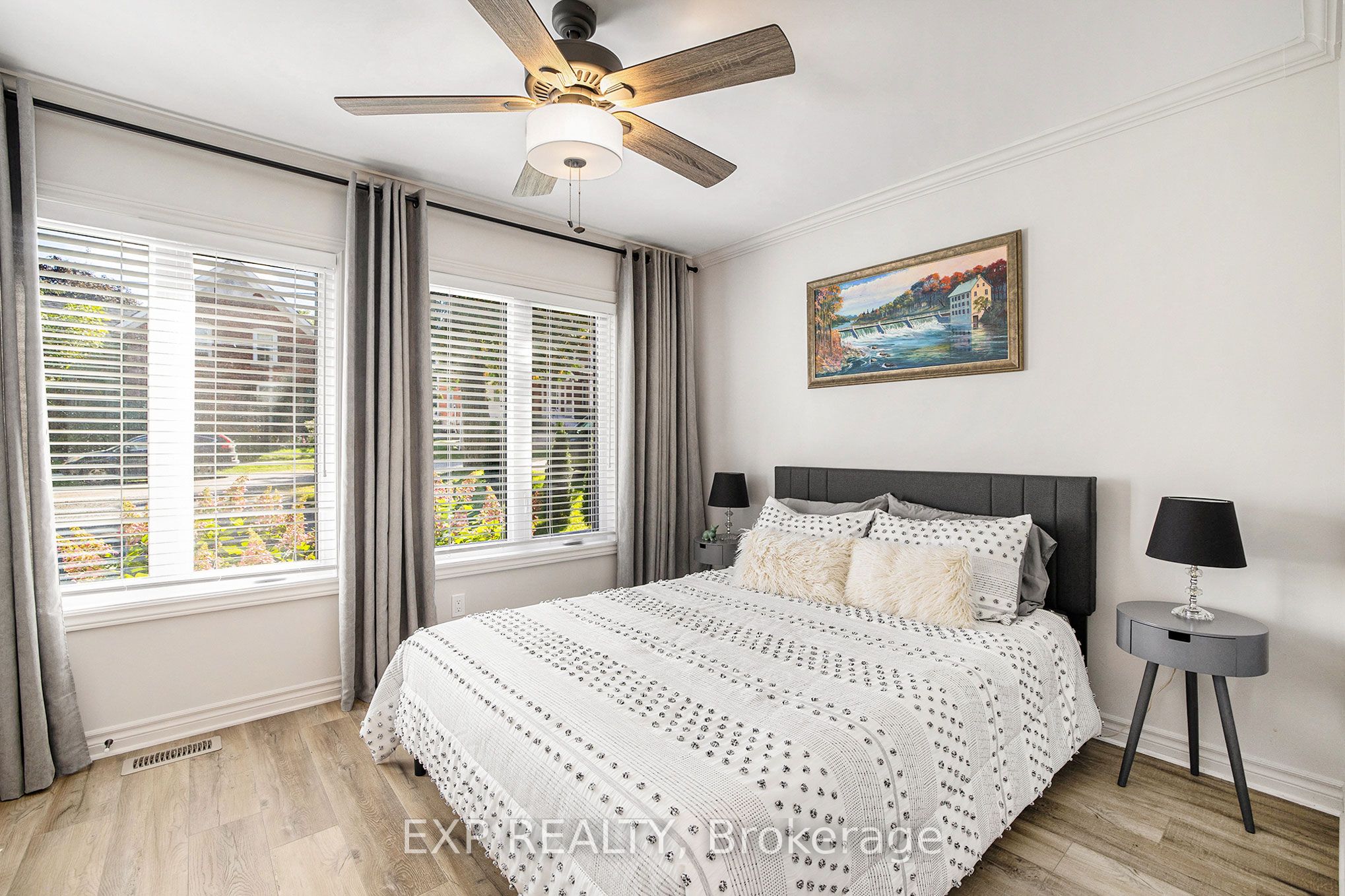 6 Whelan Street N Property Photo 20