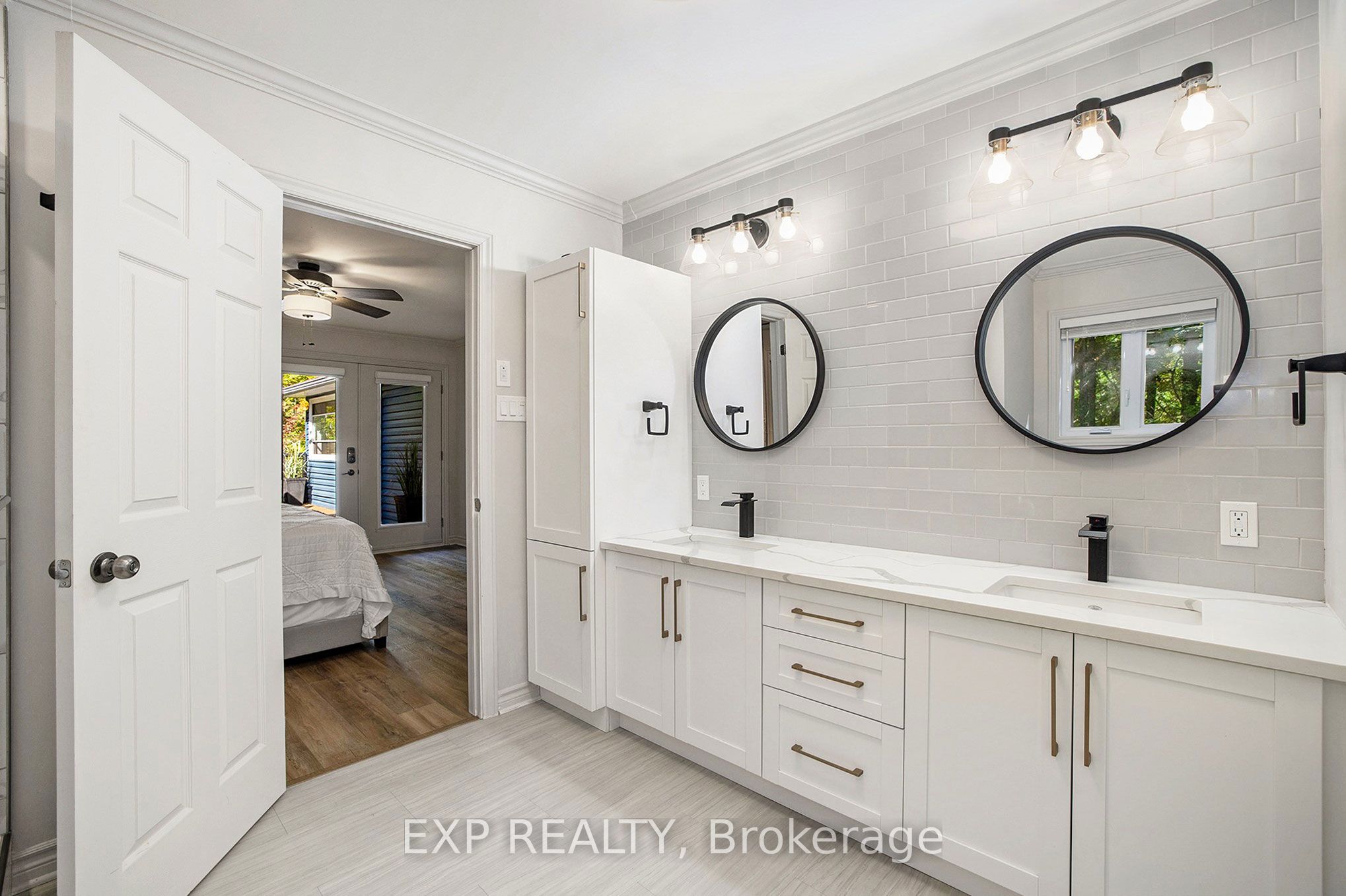 6 Whelan Street N Property Photo 21