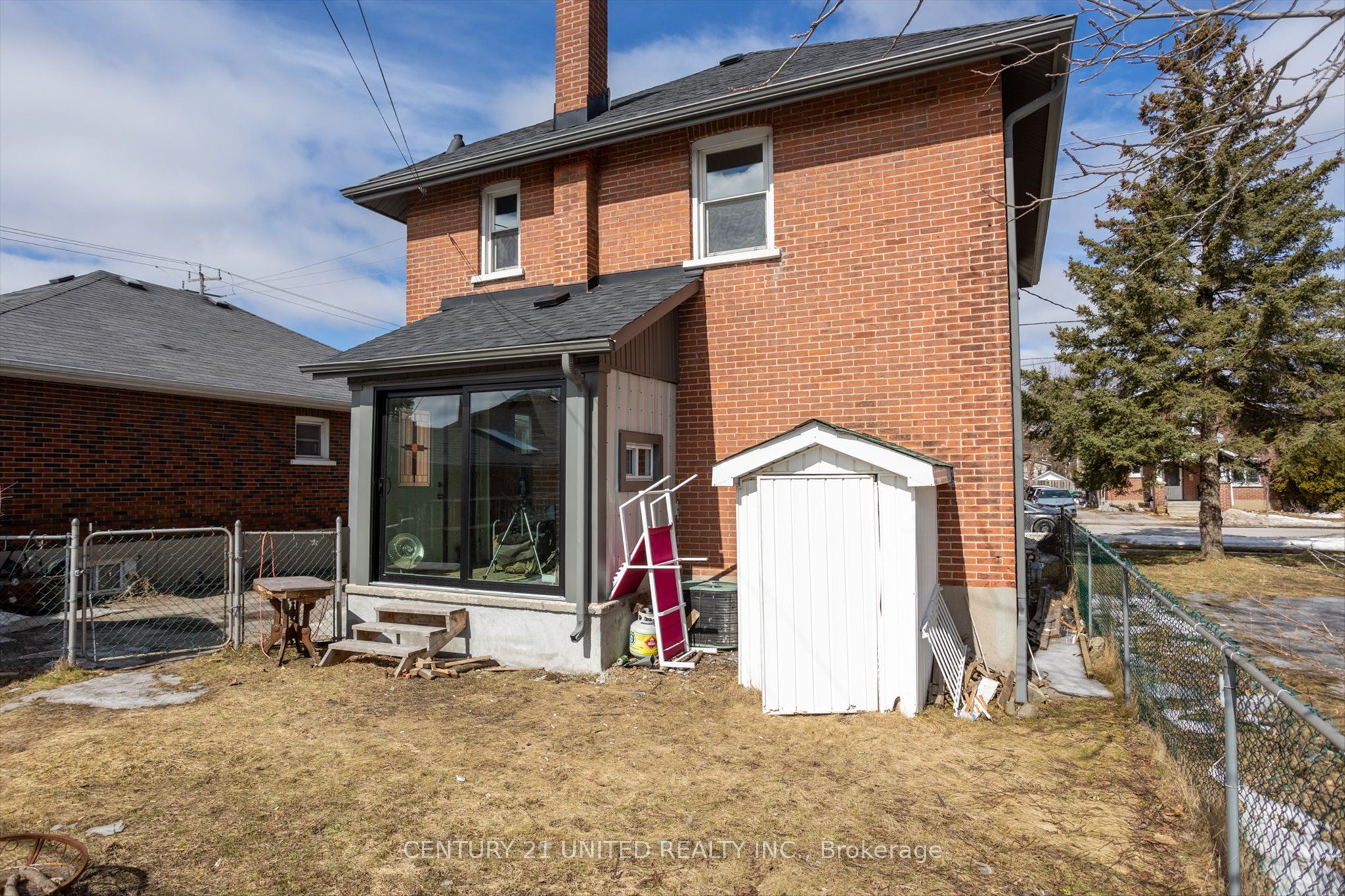 595 Douglas Avenue Property Photo 19