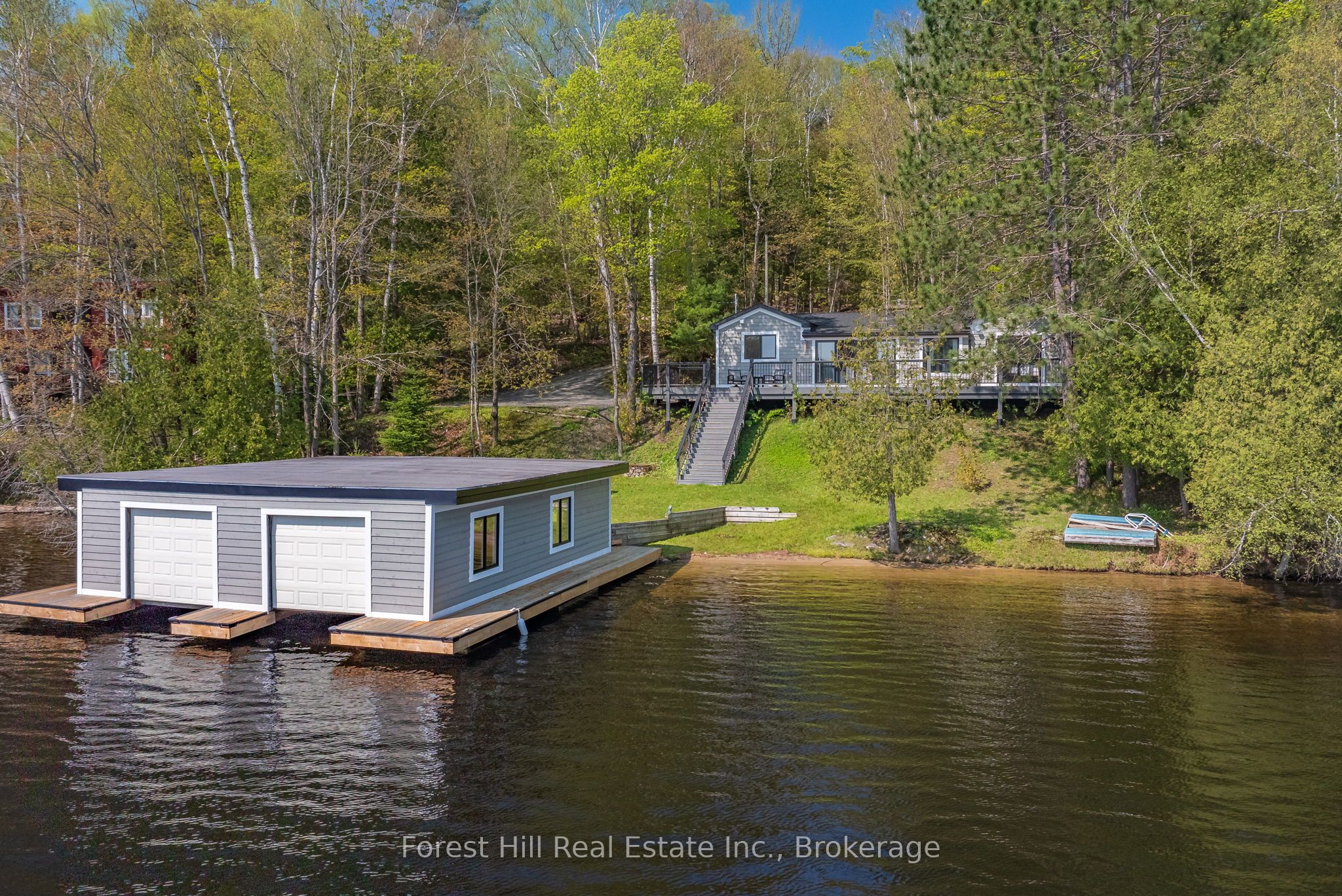 1017 White Pine Road Property Photo