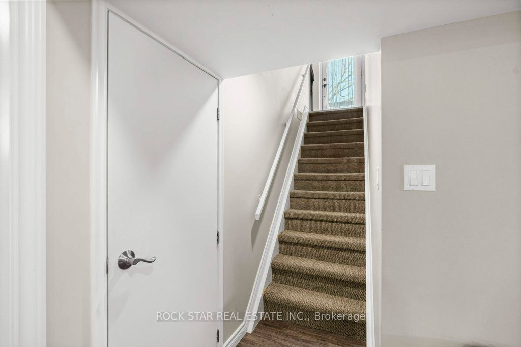 5 Hampton Street Property Photo 24