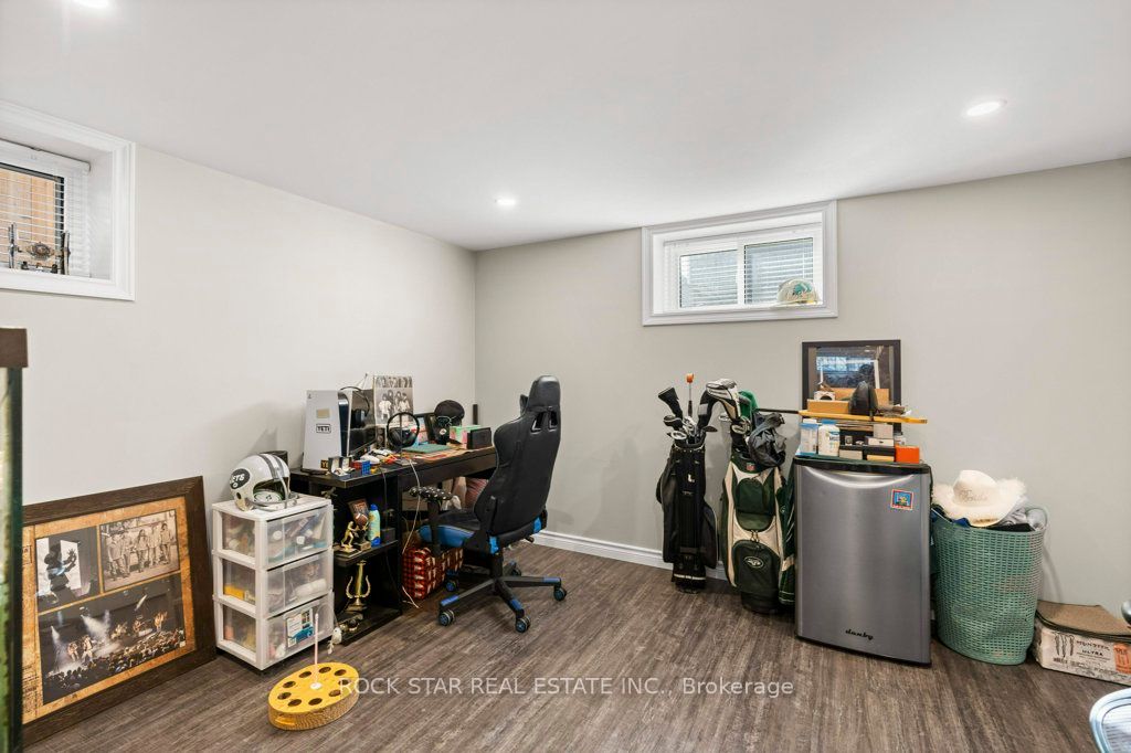 5 Hampton Street Property Photo 25