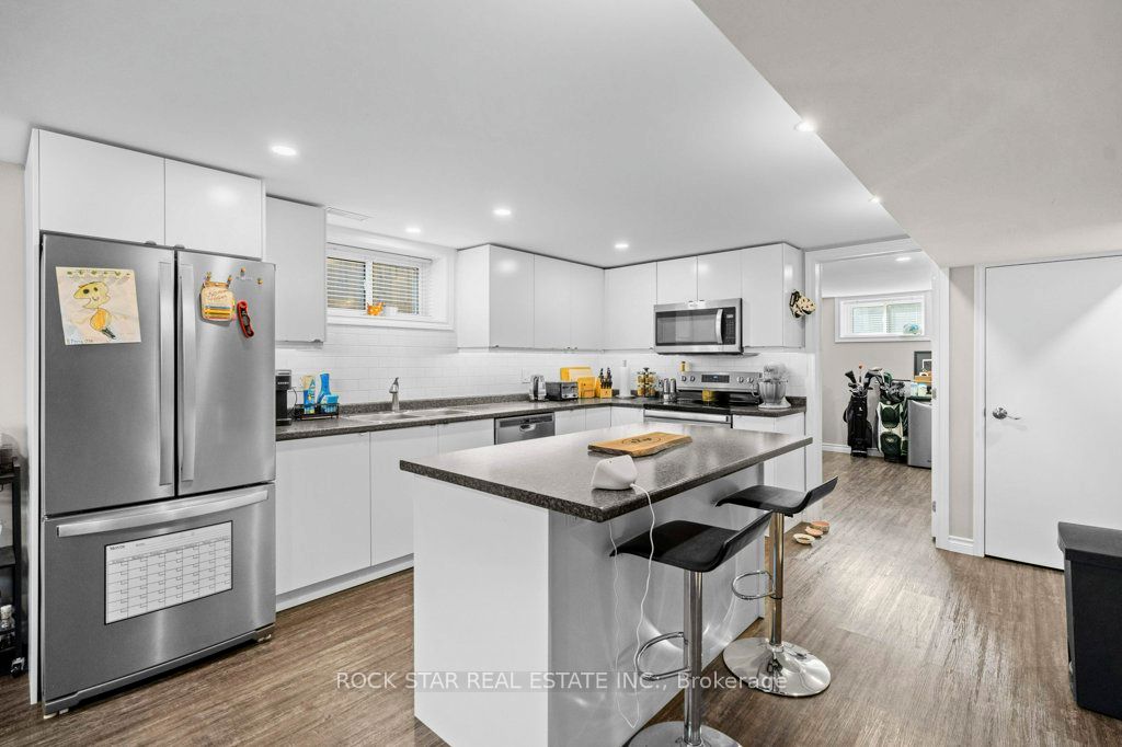 5 Hampton Street Property Photo 29