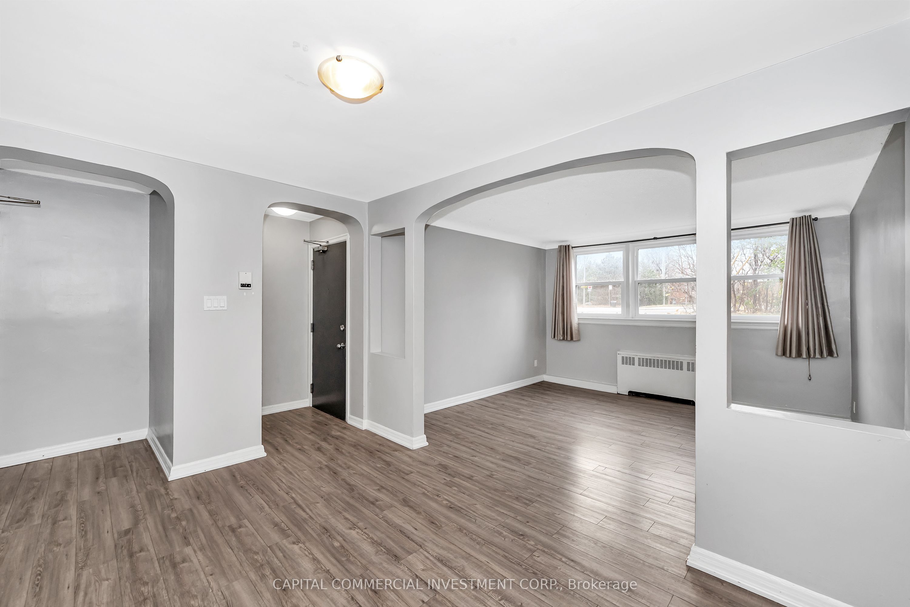 155 Marquette Avenue Property Photo 11