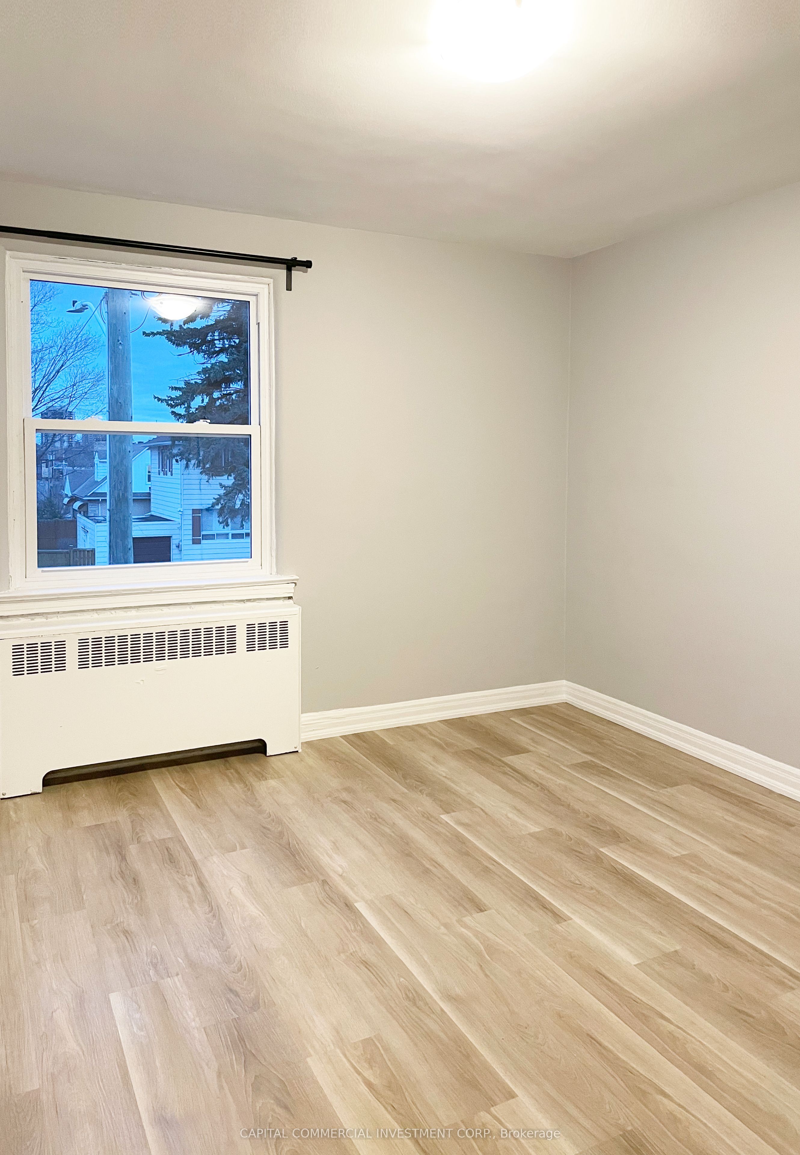 155 Marquette Avenue Property Photo 20
