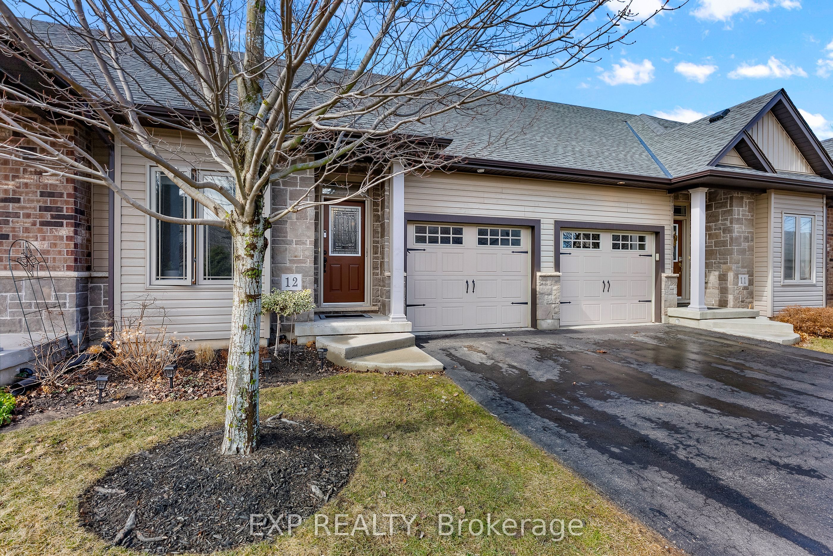 9440 Eagle Ridge Dr Property Photo 1