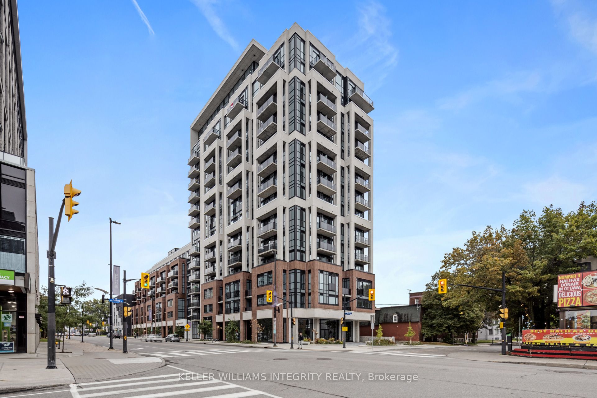 560 Rideau St Property Photo 1