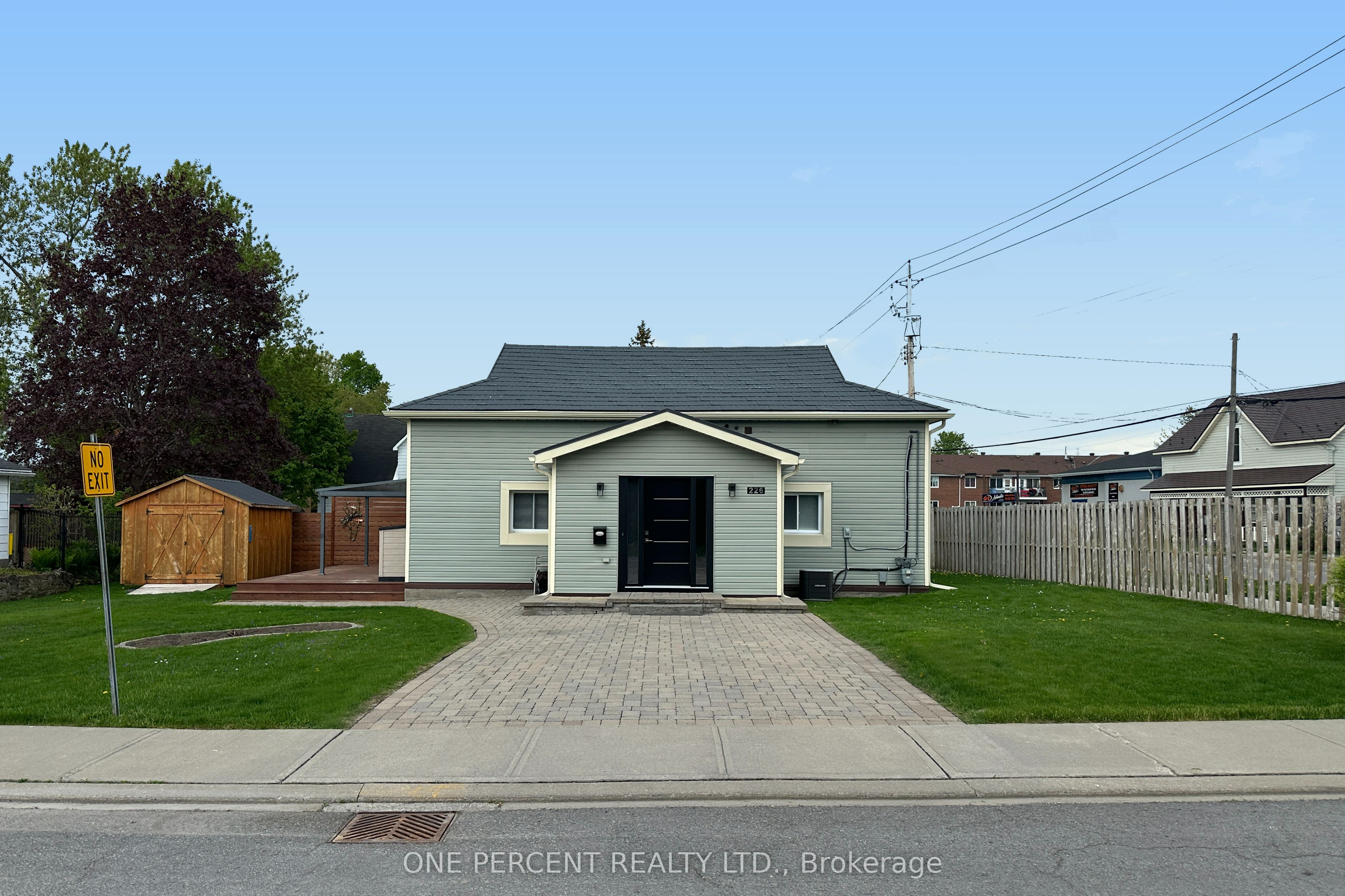 226 Mclaren Street Property Photo