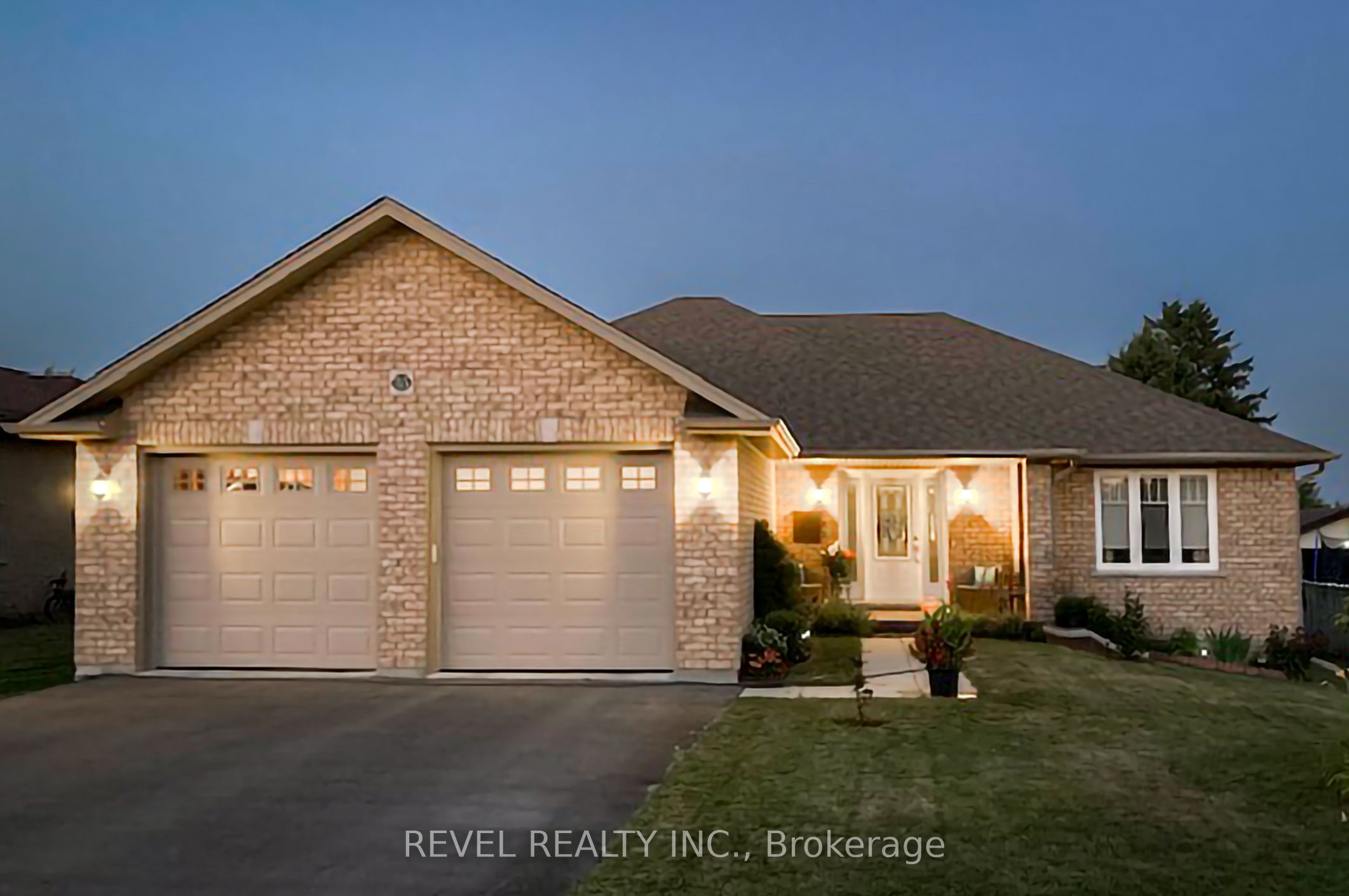 35 Bruce Crescent