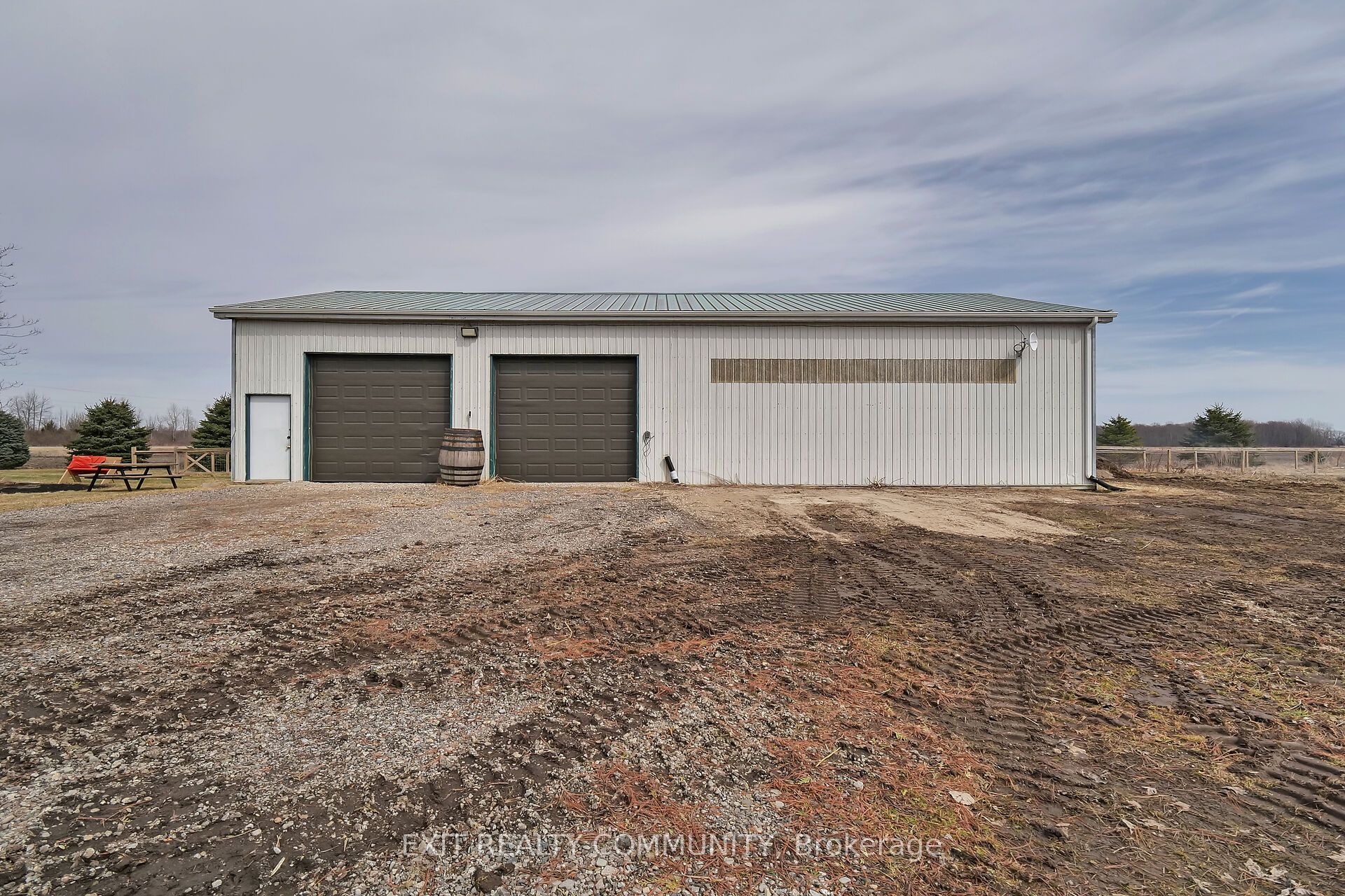 20439 Mcmillan Line Property Photo 37