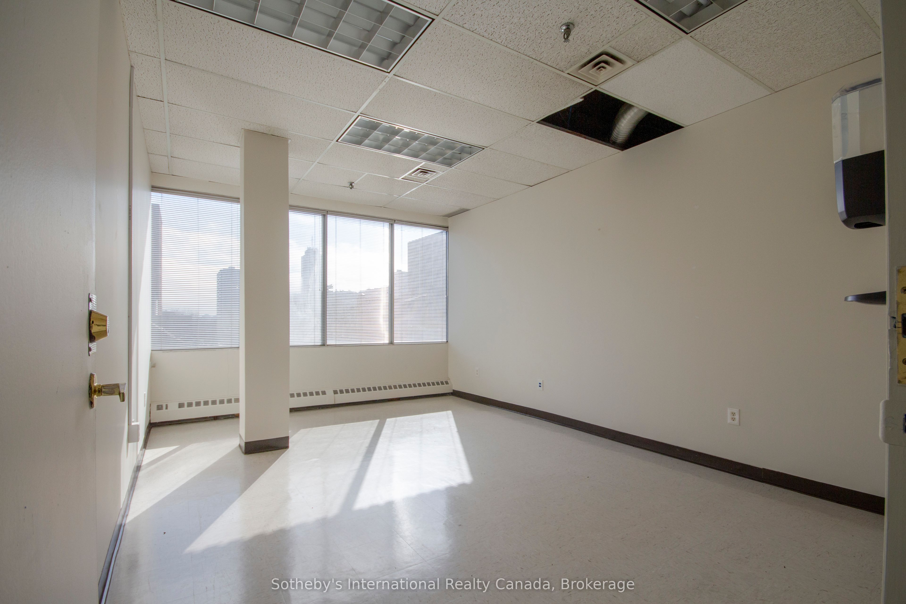 #301a - 200 James Street Property Photo 3