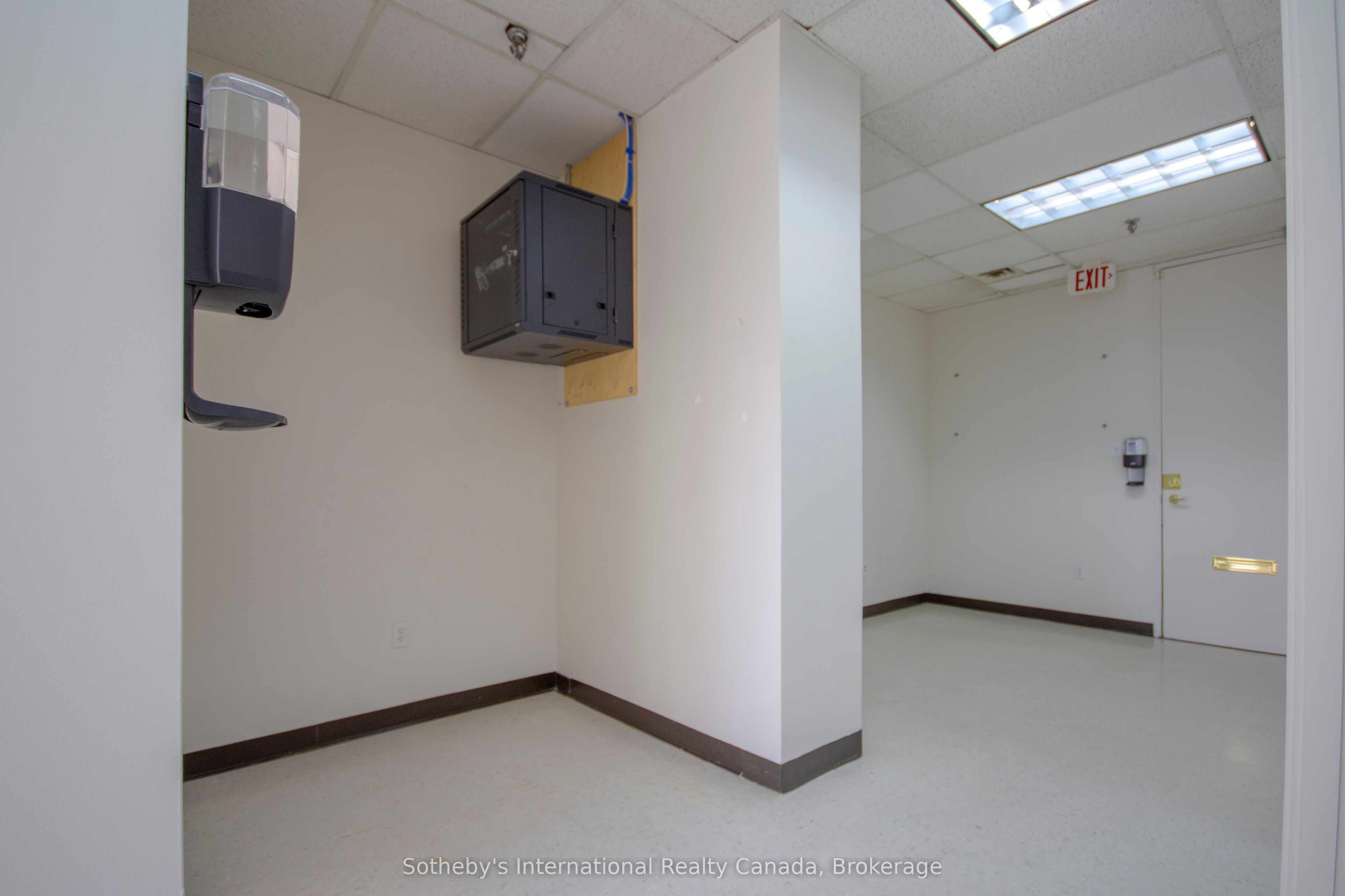 #301a - 200 James Street Property Photo 7