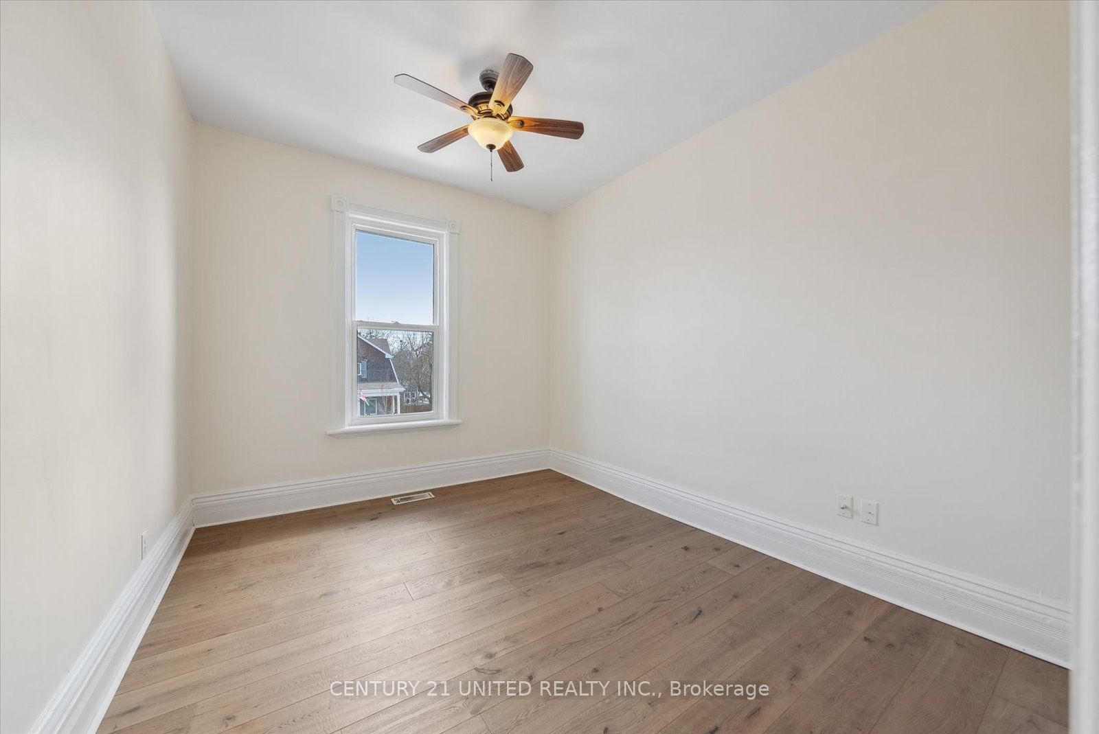 187 Stewart Street Property Photo 26