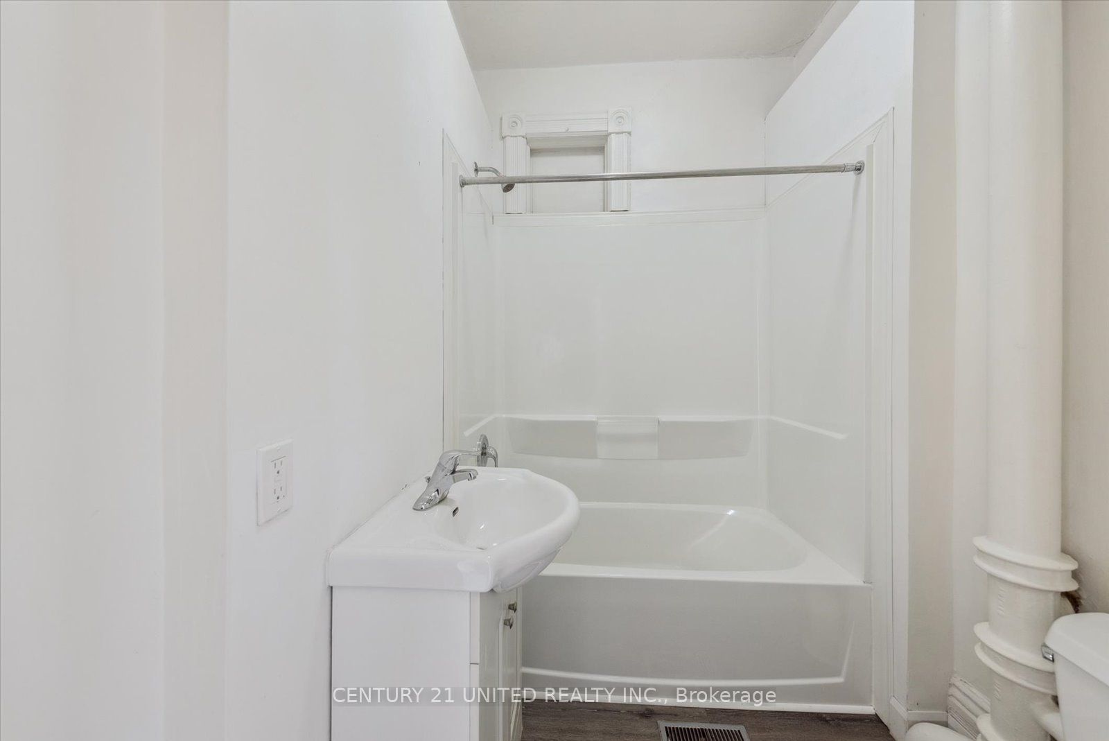 187 Stewart Street Property Photo 29