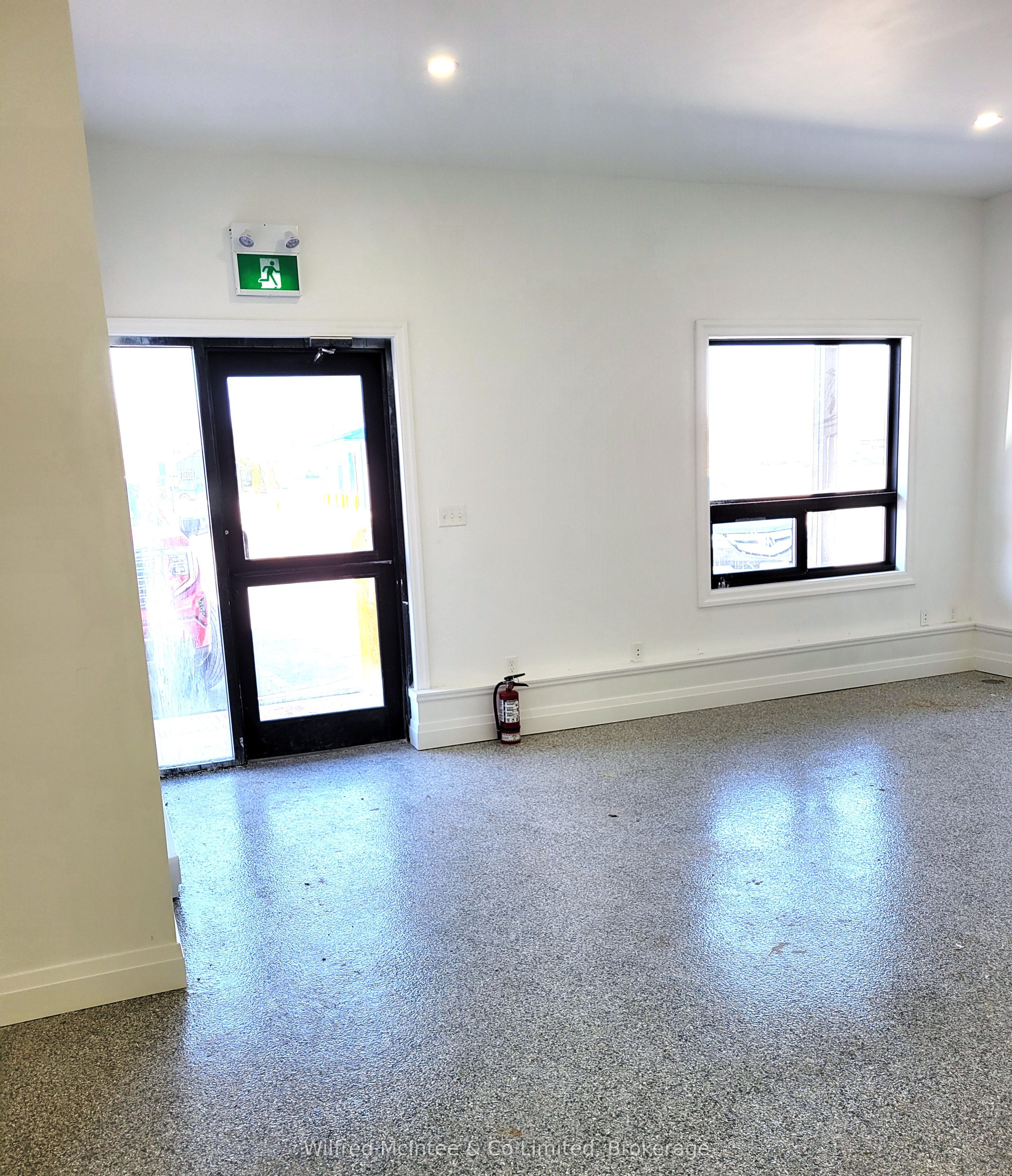 #unit 101 - 185 Elizabeth Street Property Photo 3