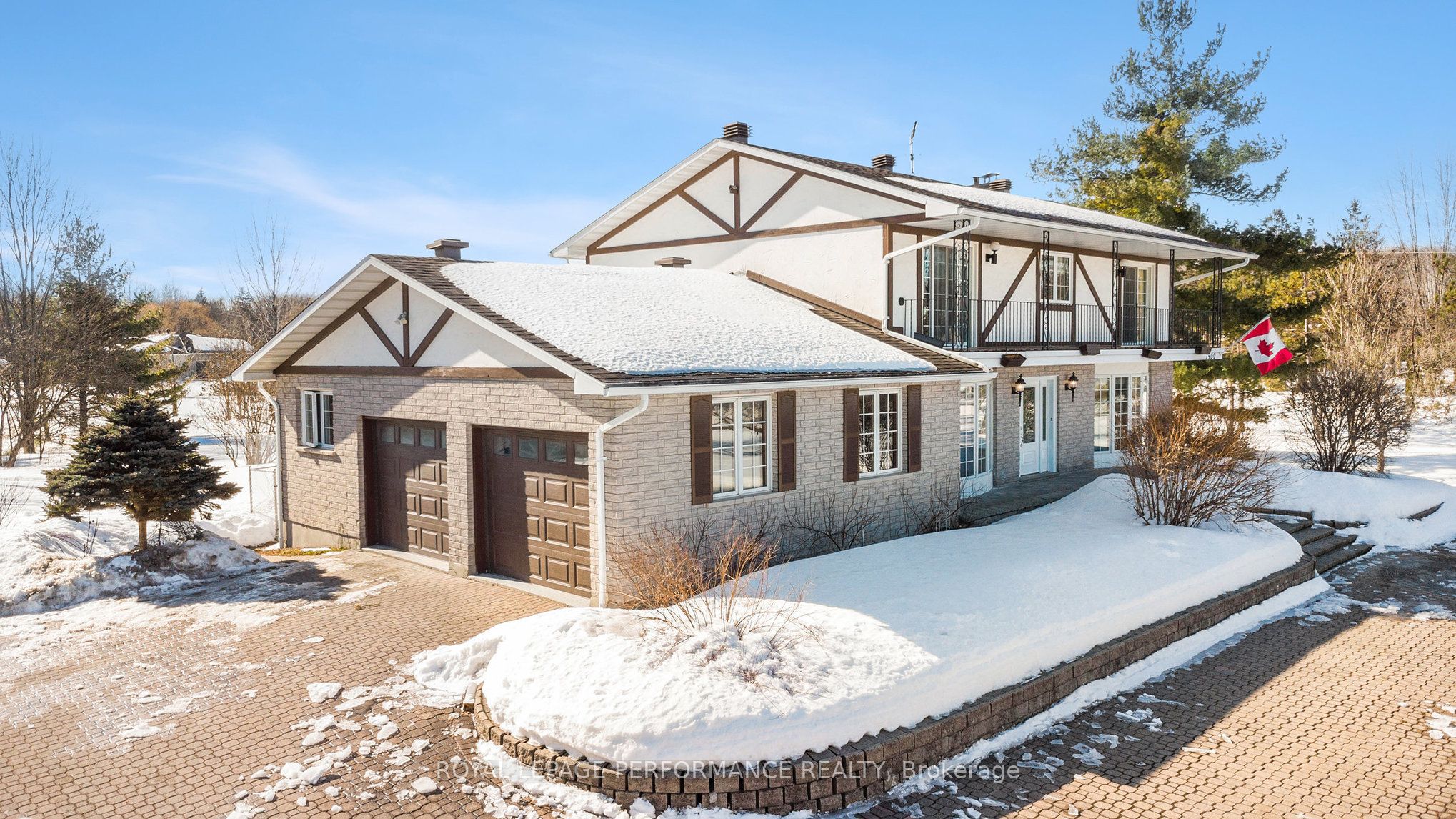 1500 Kinsella Drive Property Photo