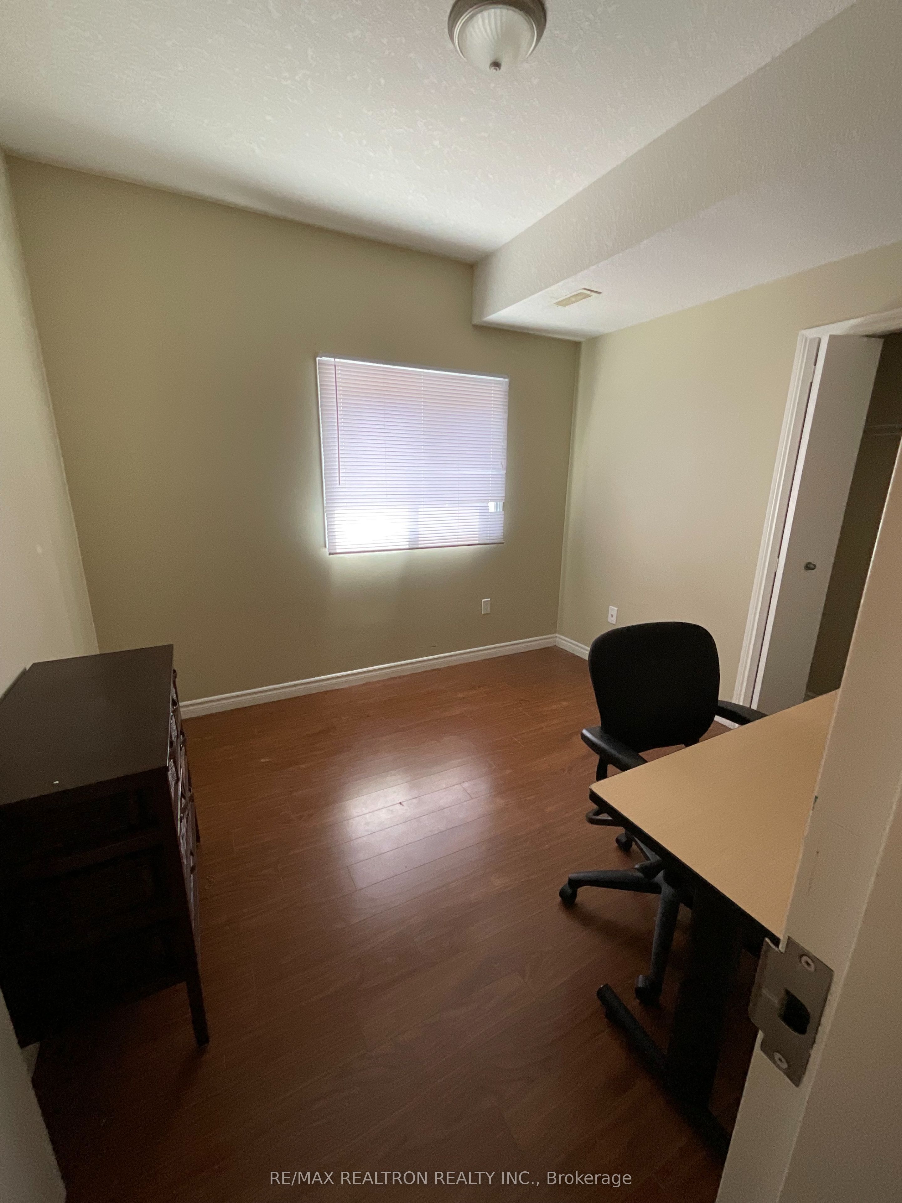 334 King Street Property Photo 16