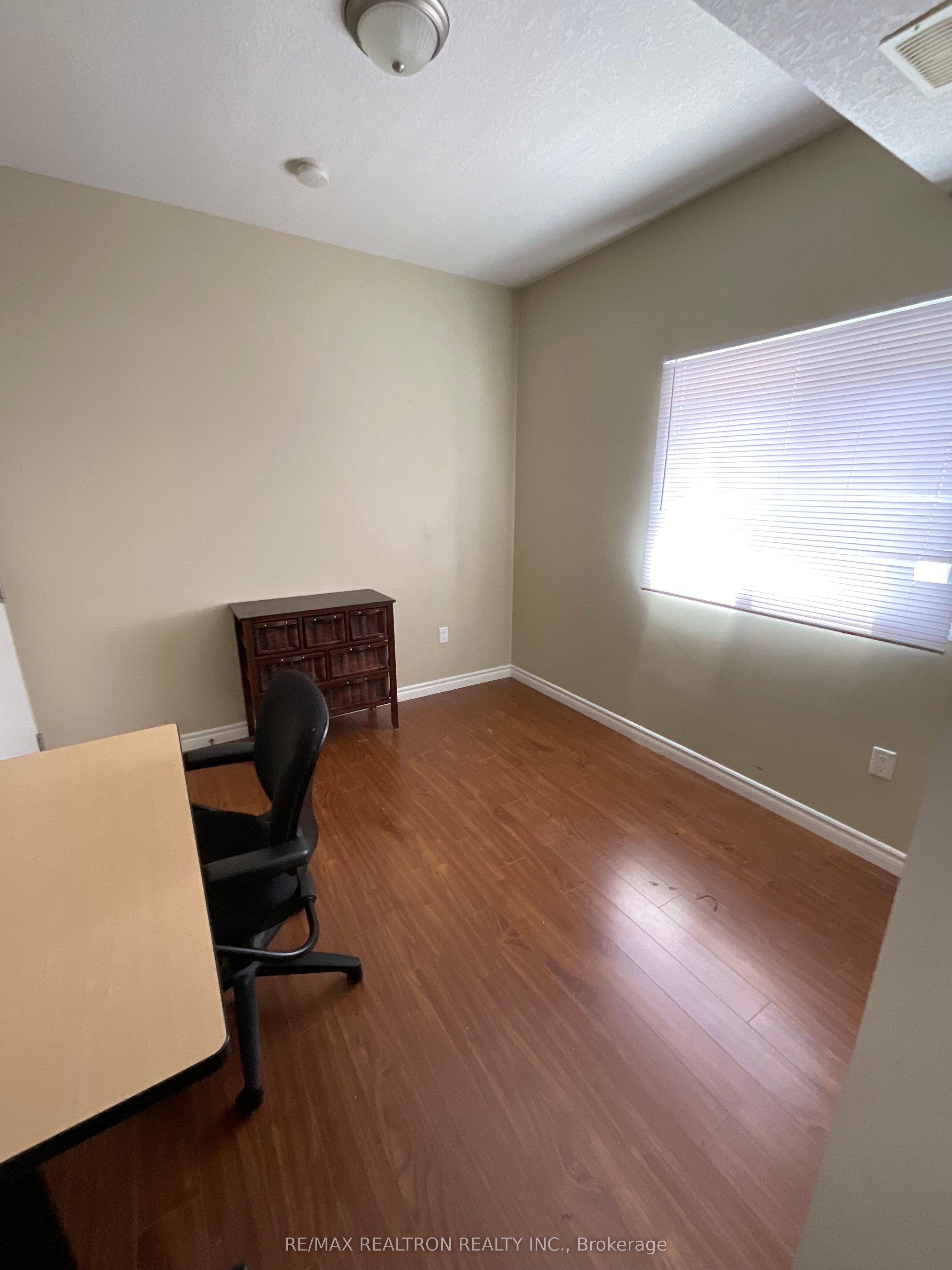 334 King Street Property Photo 18