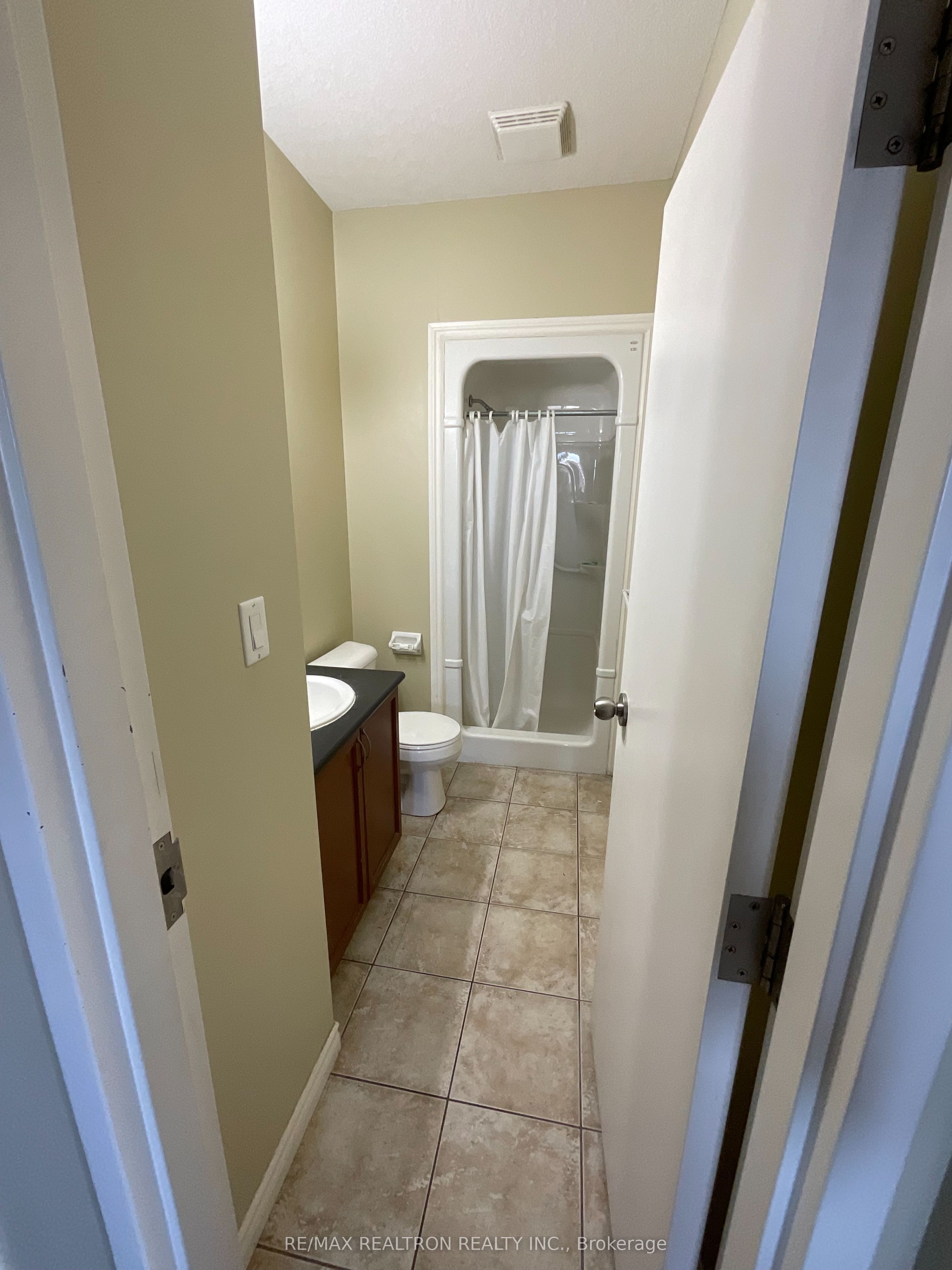 334 King Street Property Photo 19