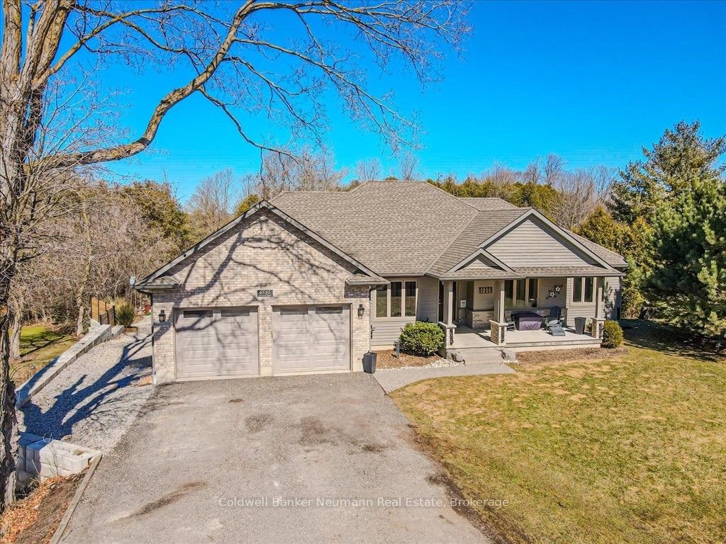 6592 Forestell Road Property Photo