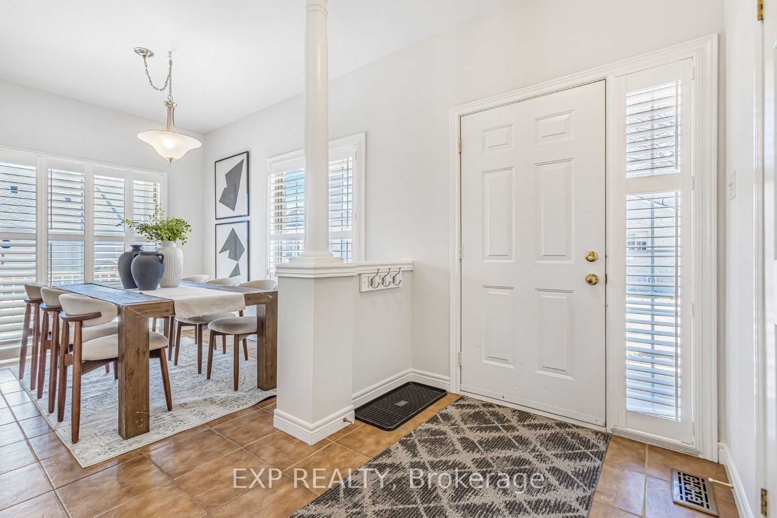 #74 - 34 Southbrook Drive Property Photo 3