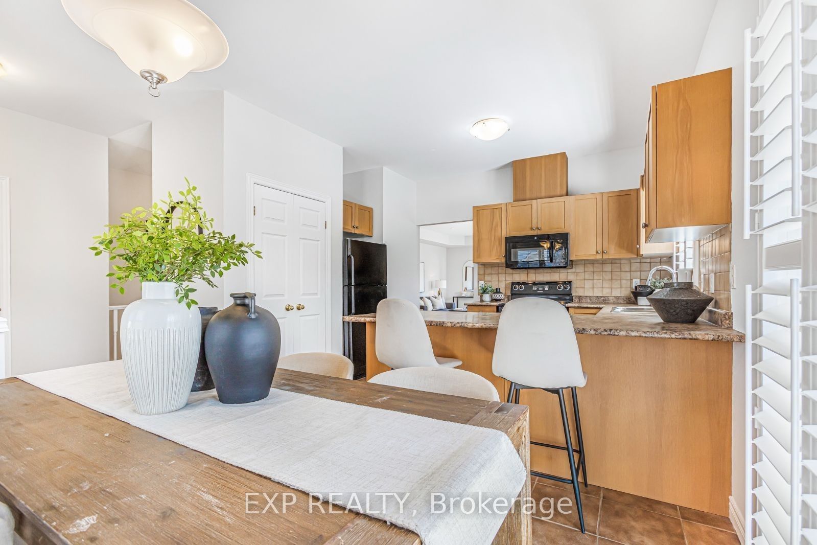 #74 - 34 Southbrook Drive Property Photo 4