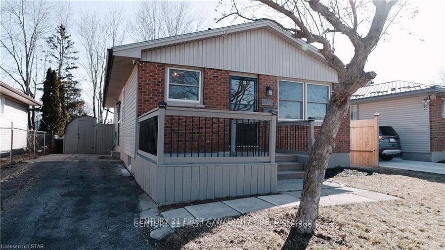 #lower - 1072 Jalna Boulevard Property Photo