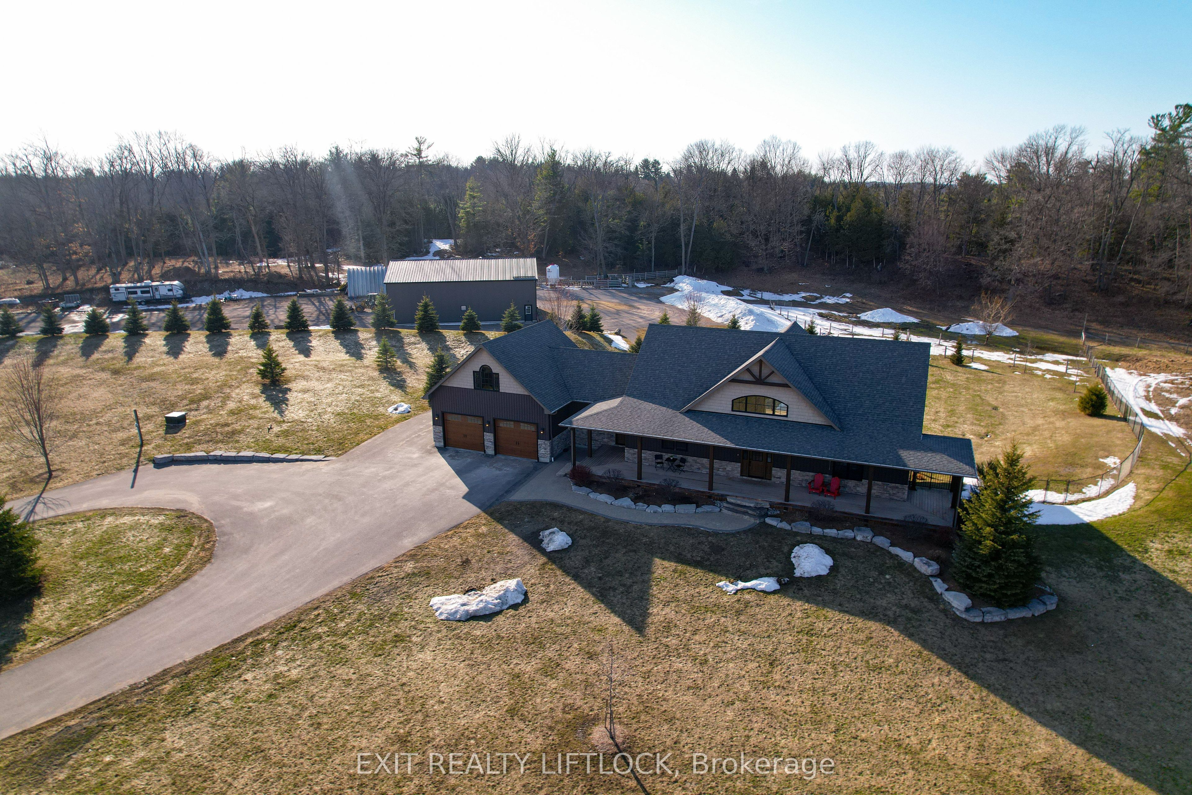 95 Centreline Road Property Photo
