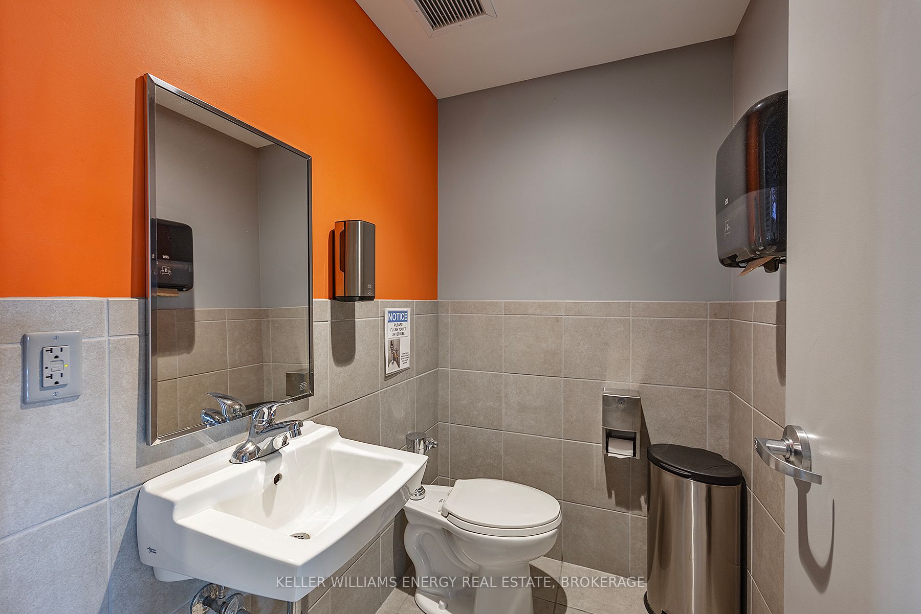 #6b - 500 Gardiners Road Property Photo 32