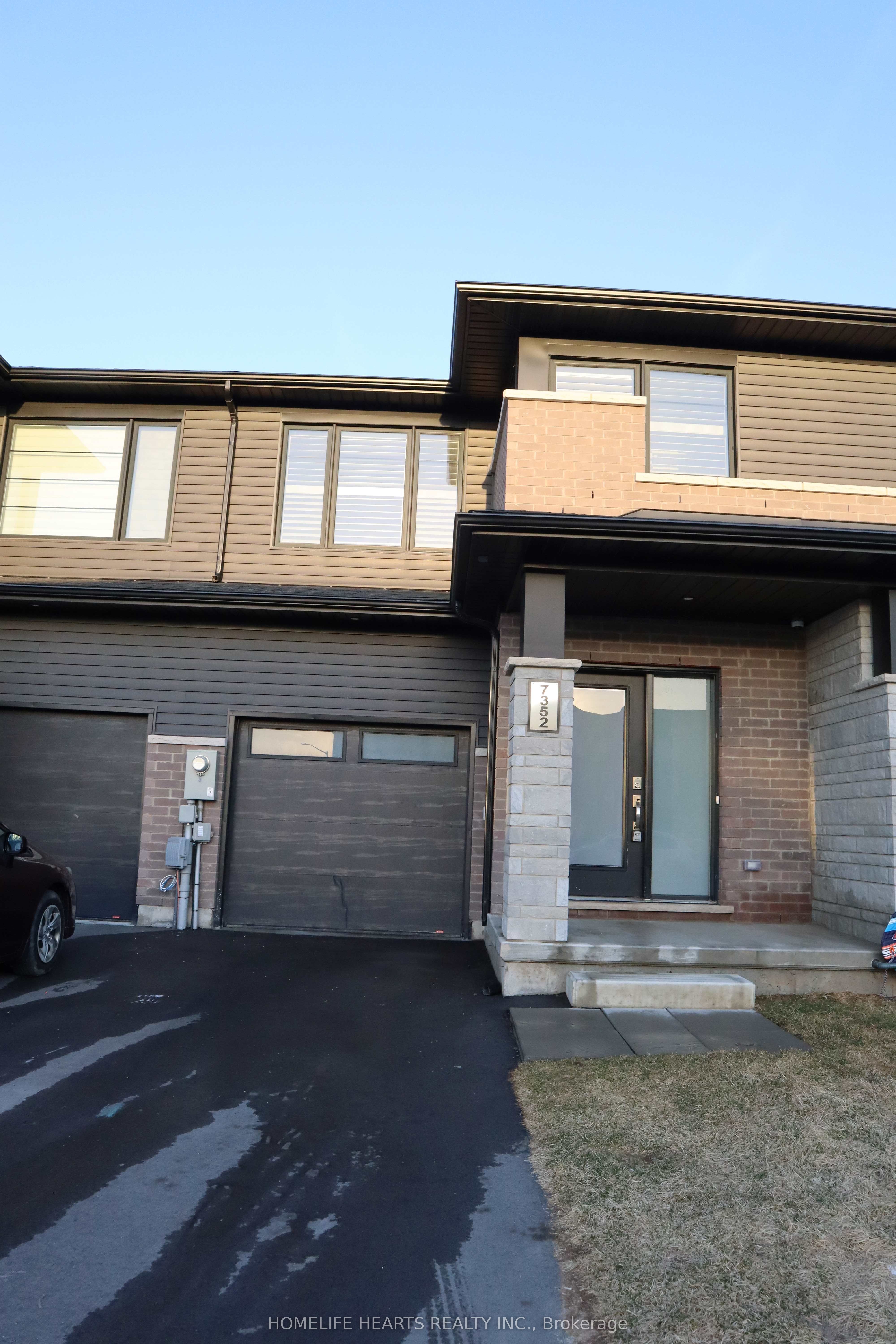 7352 Marvel Drive Property Photo 2