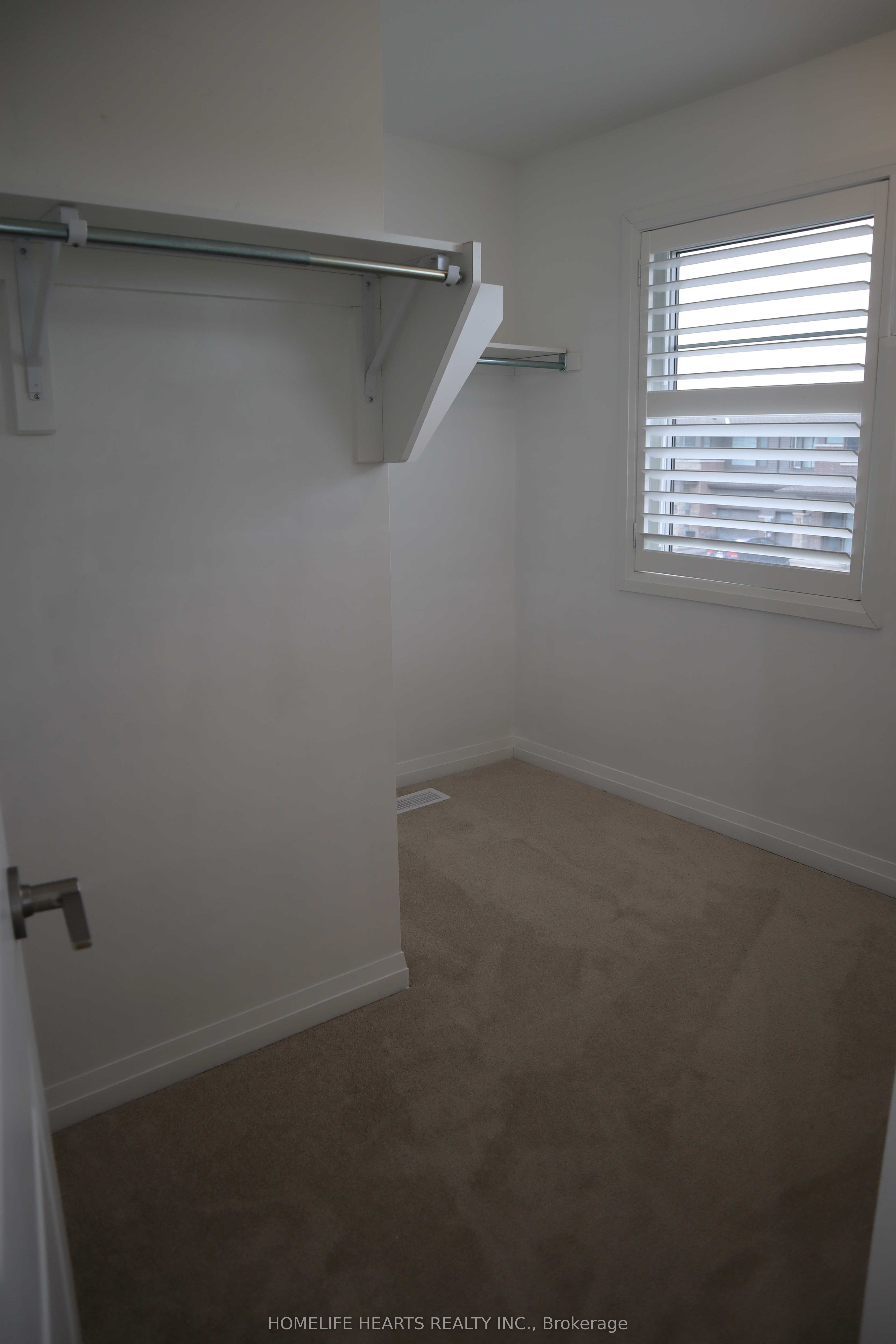 7352 Marvel Drive Property Photo 14