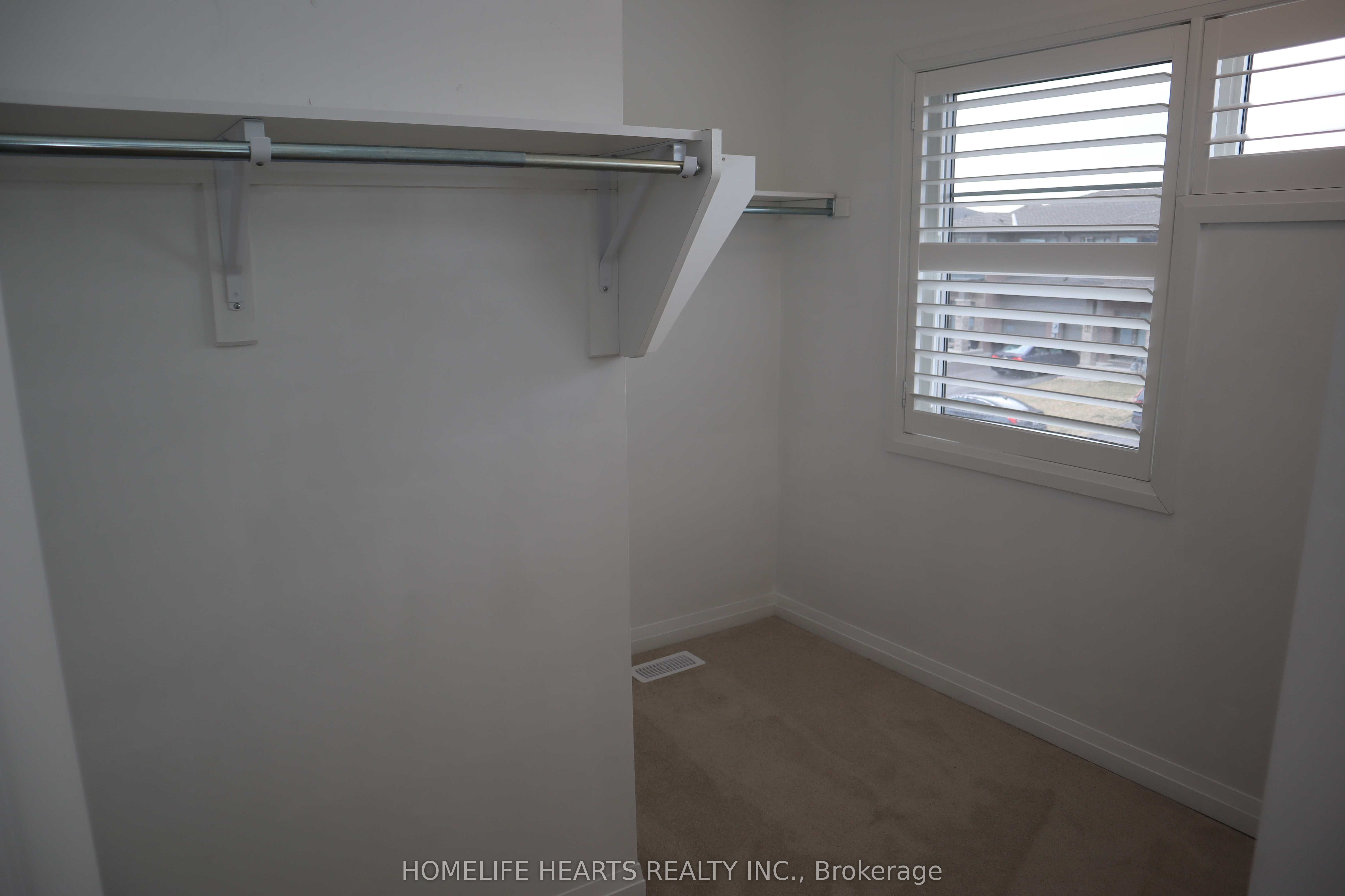 7352 Marvel Drive Property Photo 15