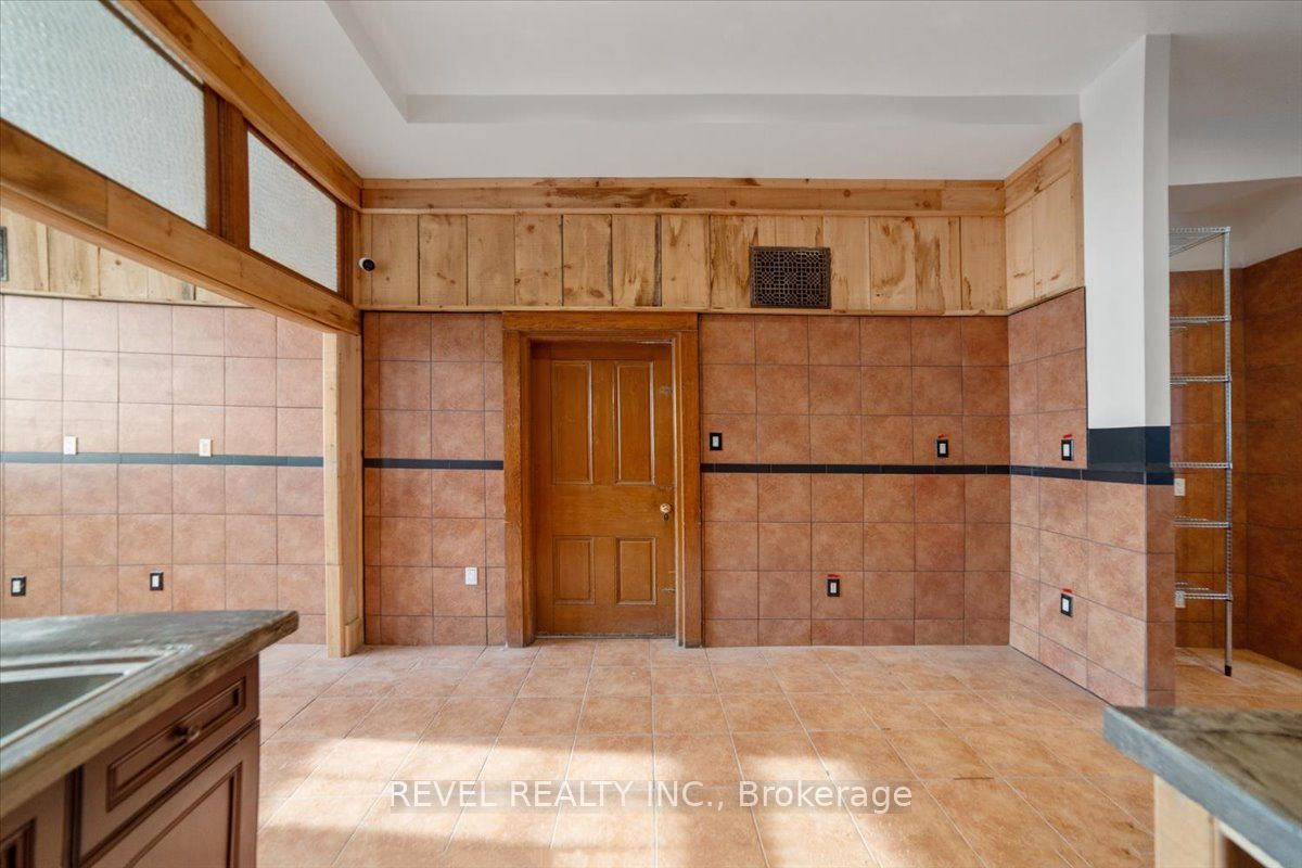 2 Main Street Property Photo 36