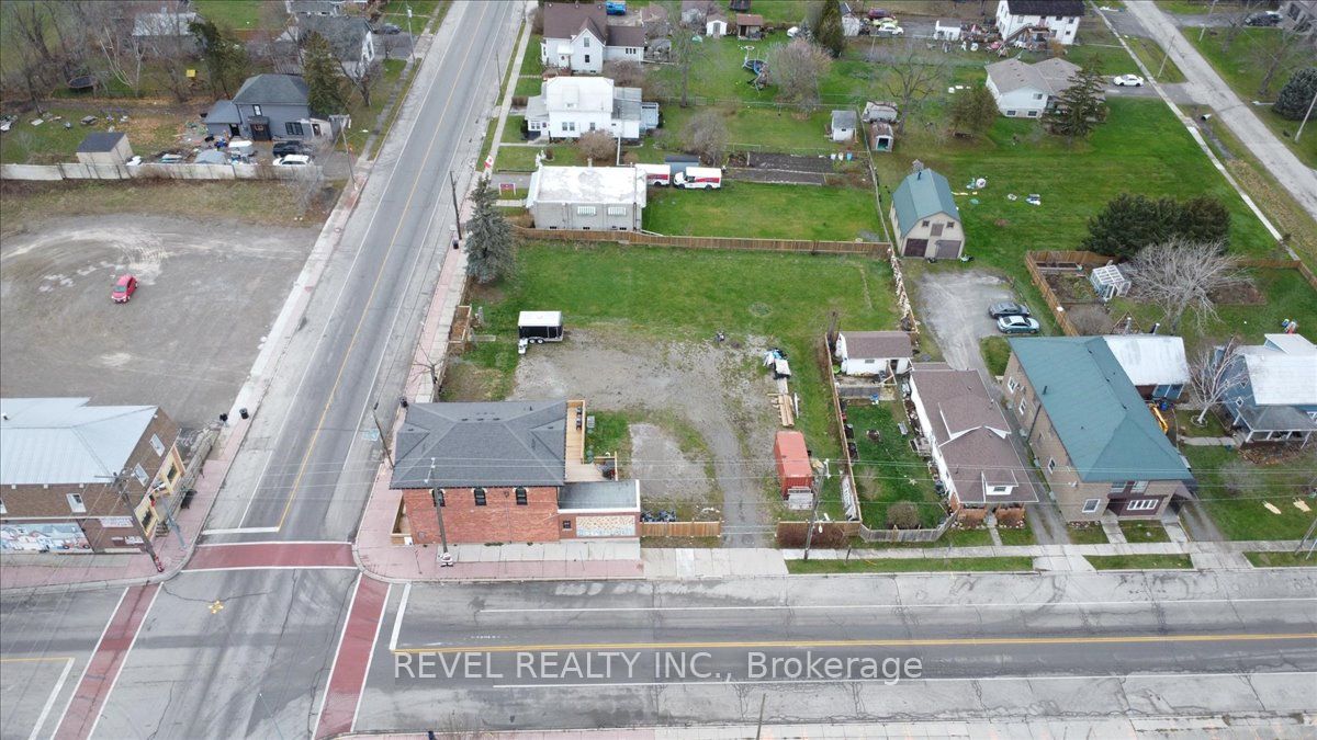 2 Main Street Property Photo 43