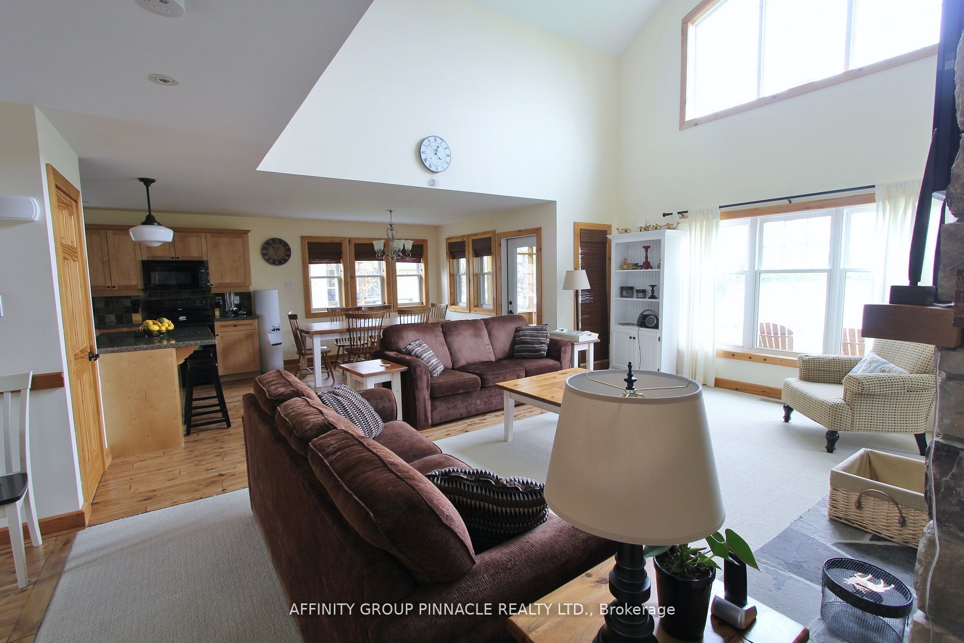 6 Goldrock Road 612 Property Photo 8