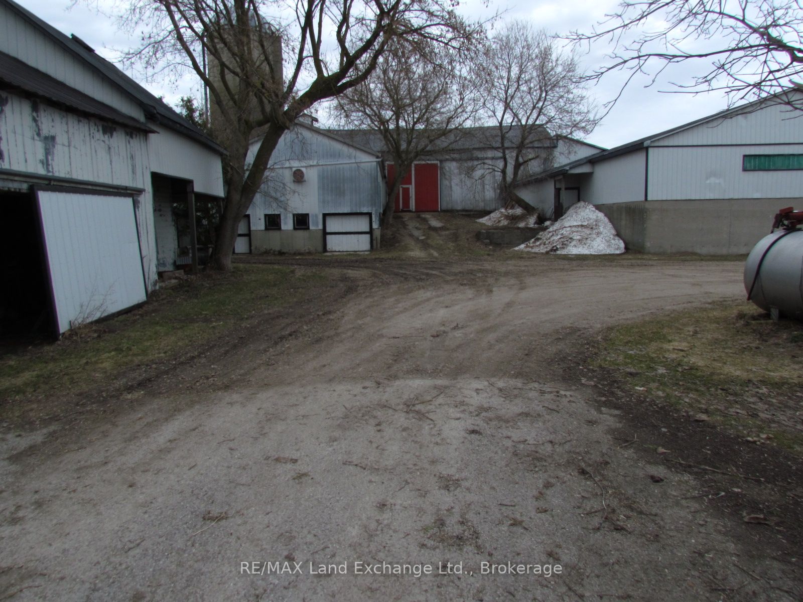 1044 Concession 7 Concession N Property Photo 6