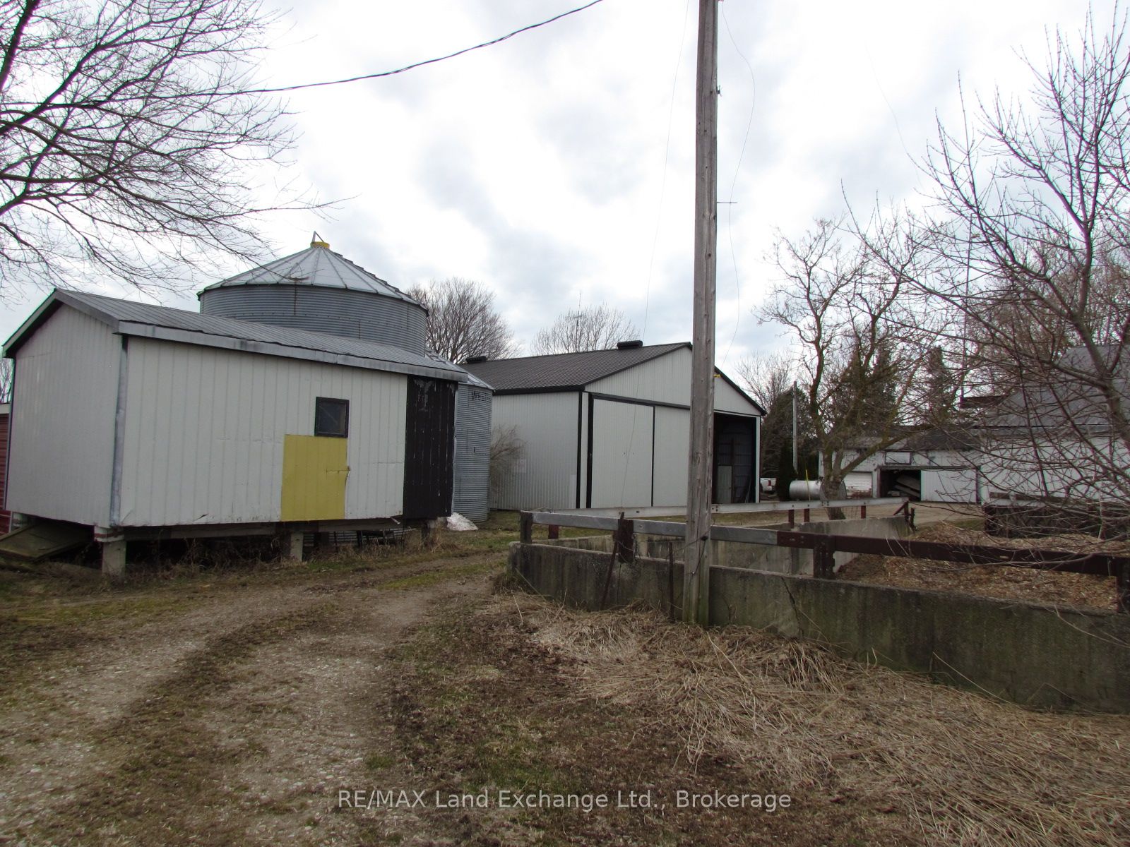 1044 Concession 7 Concession N Property Photo 11