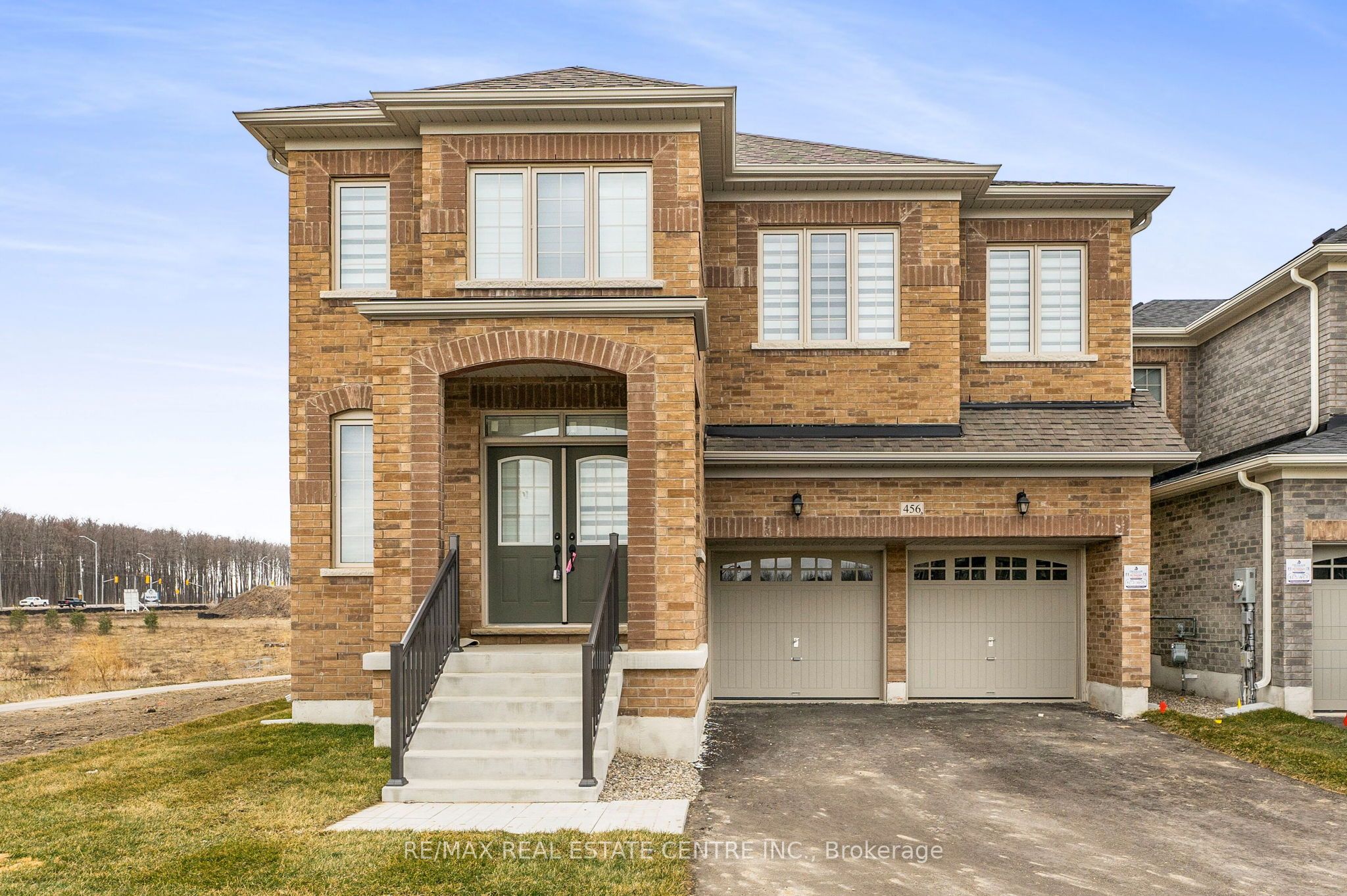 456 Black Cherry Crescent Property Photo