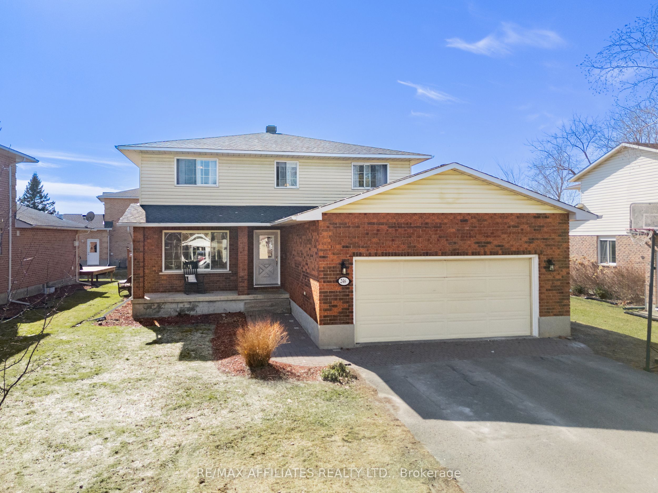 246 Allan Street Property Photo