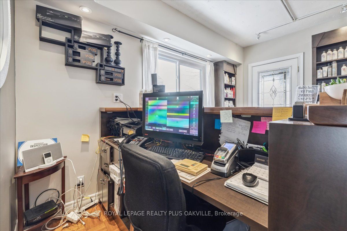 294 Dundas Street Property Photo 10