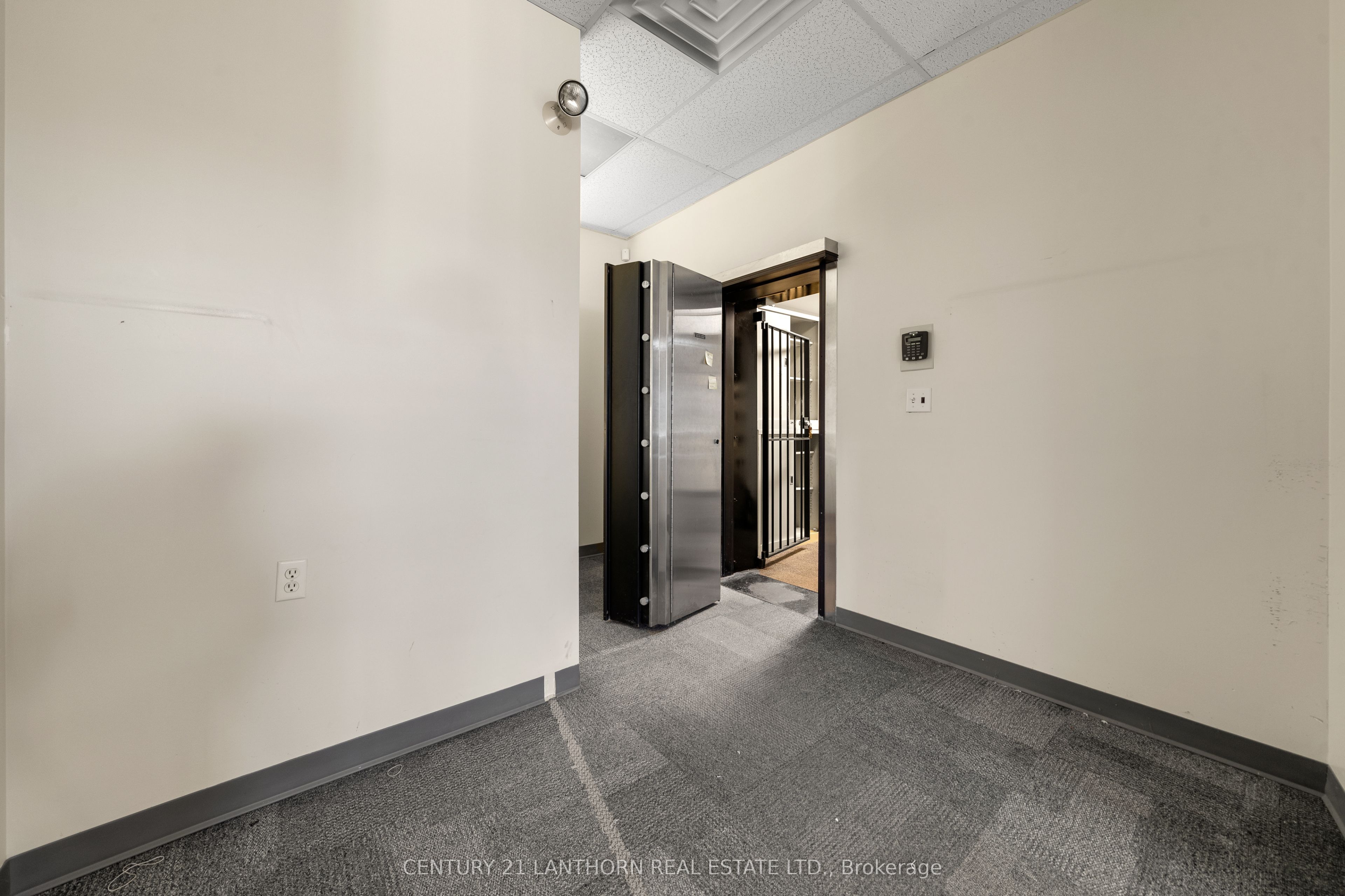 115 Picton Main St Property Photo 7