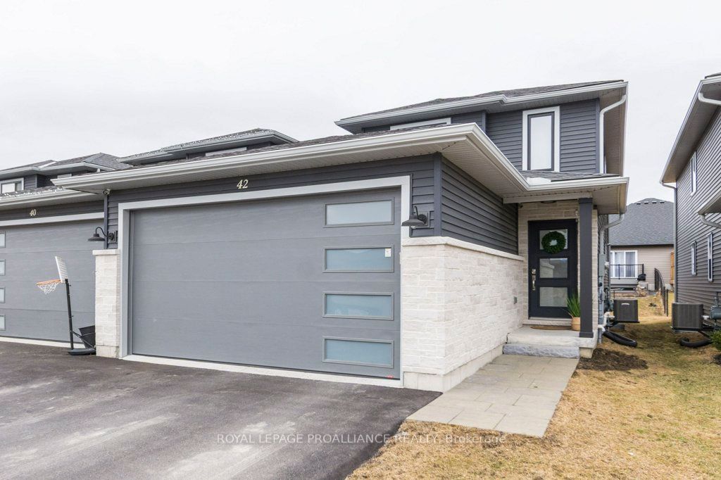 42 Dewal Place Property Photo