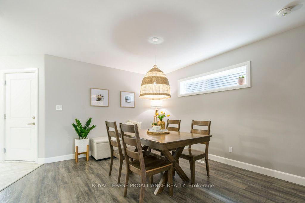 42 Dewal Place Property Photo 7